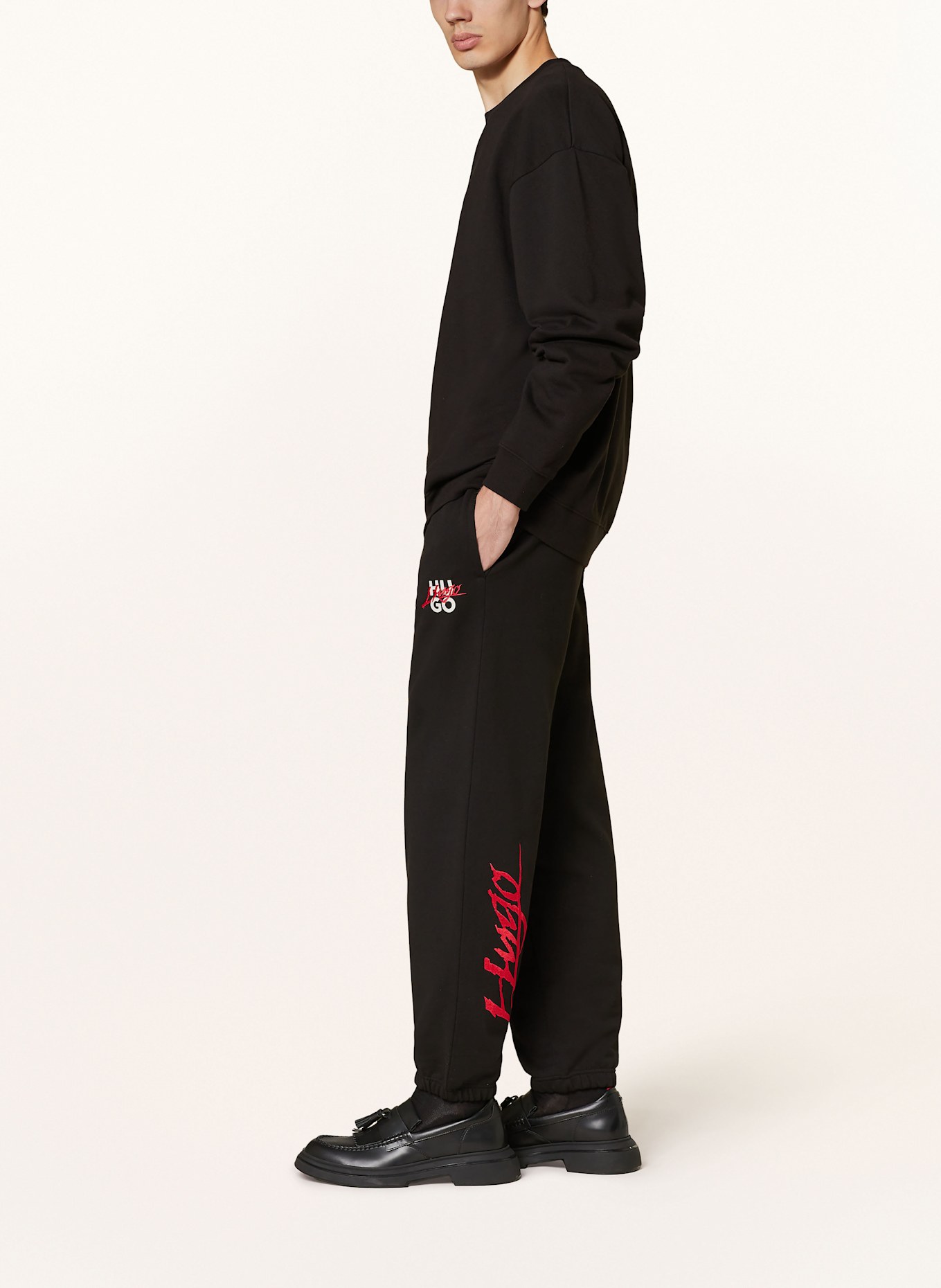 HUGO Sweatpants DIOGOPANTE: SCHWARZ / ROT / WEISS