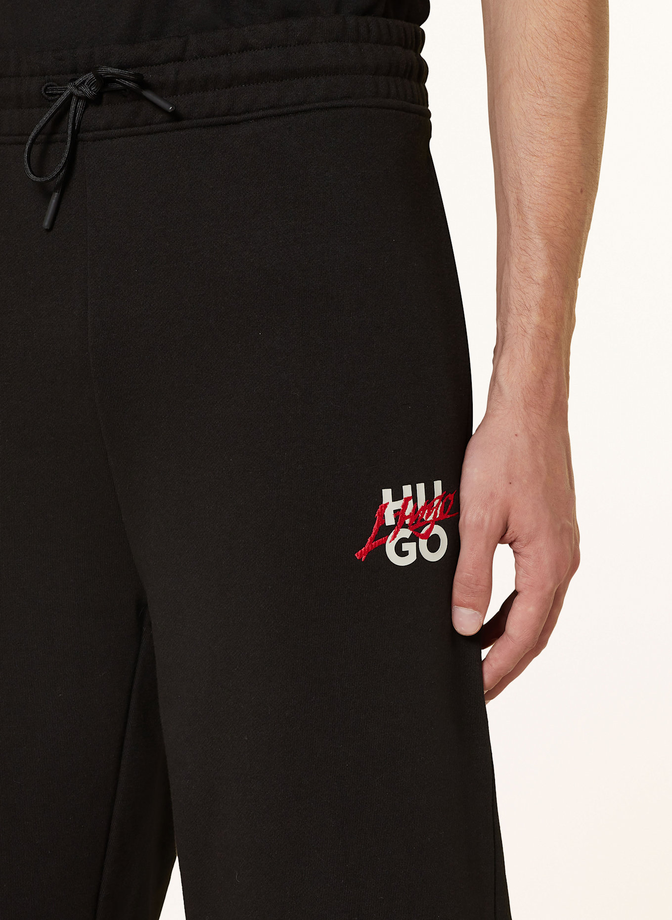 HUGO Sweatpants DIOGOPANTE: SCHWARZ / ROT / WEISS