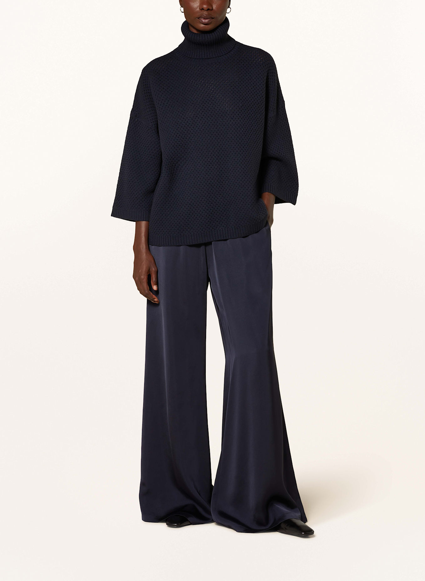 FABIANA FILIPPI Golf z rękawami 3/4 i ozdobnymi kamykami: GRANATOWY