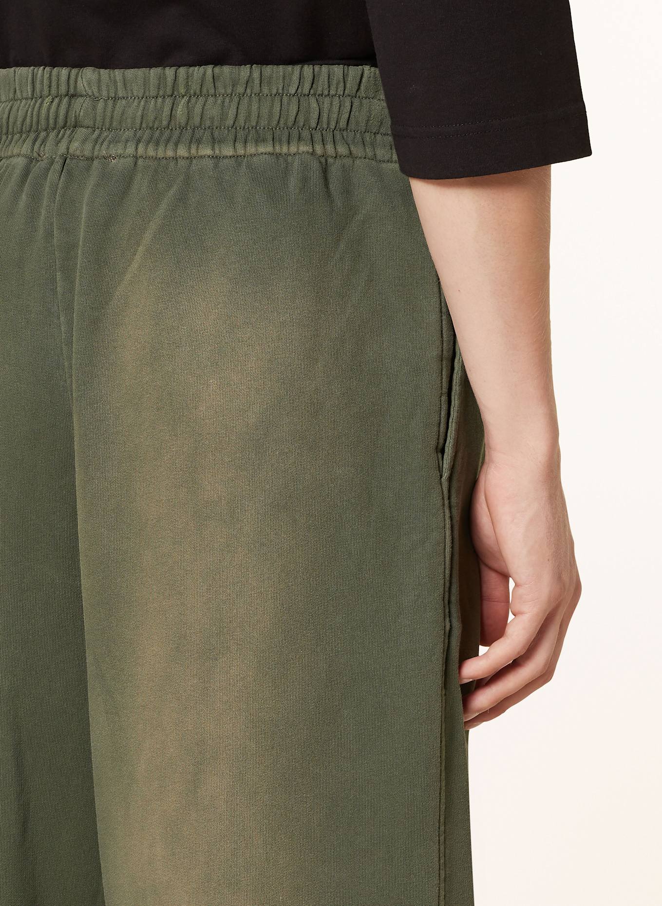 032c SPLICED sweatpants: OLIVE