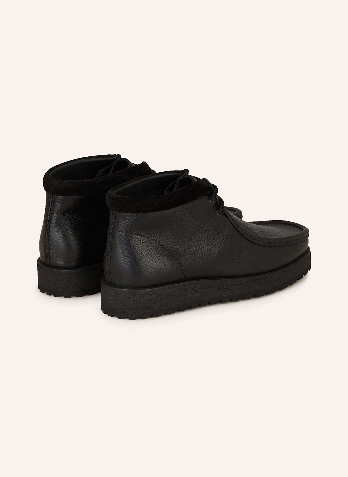 Black boots clarks store