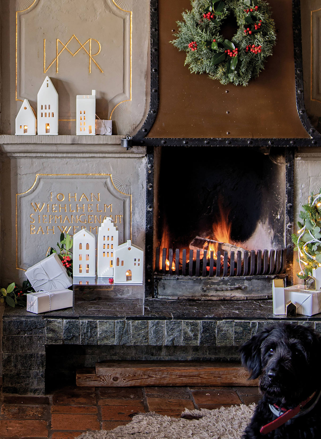 RÄDER Dekofigur LICHTHAUS KLEINE FENSTER SMALL mit Teelichthalter: WEISS