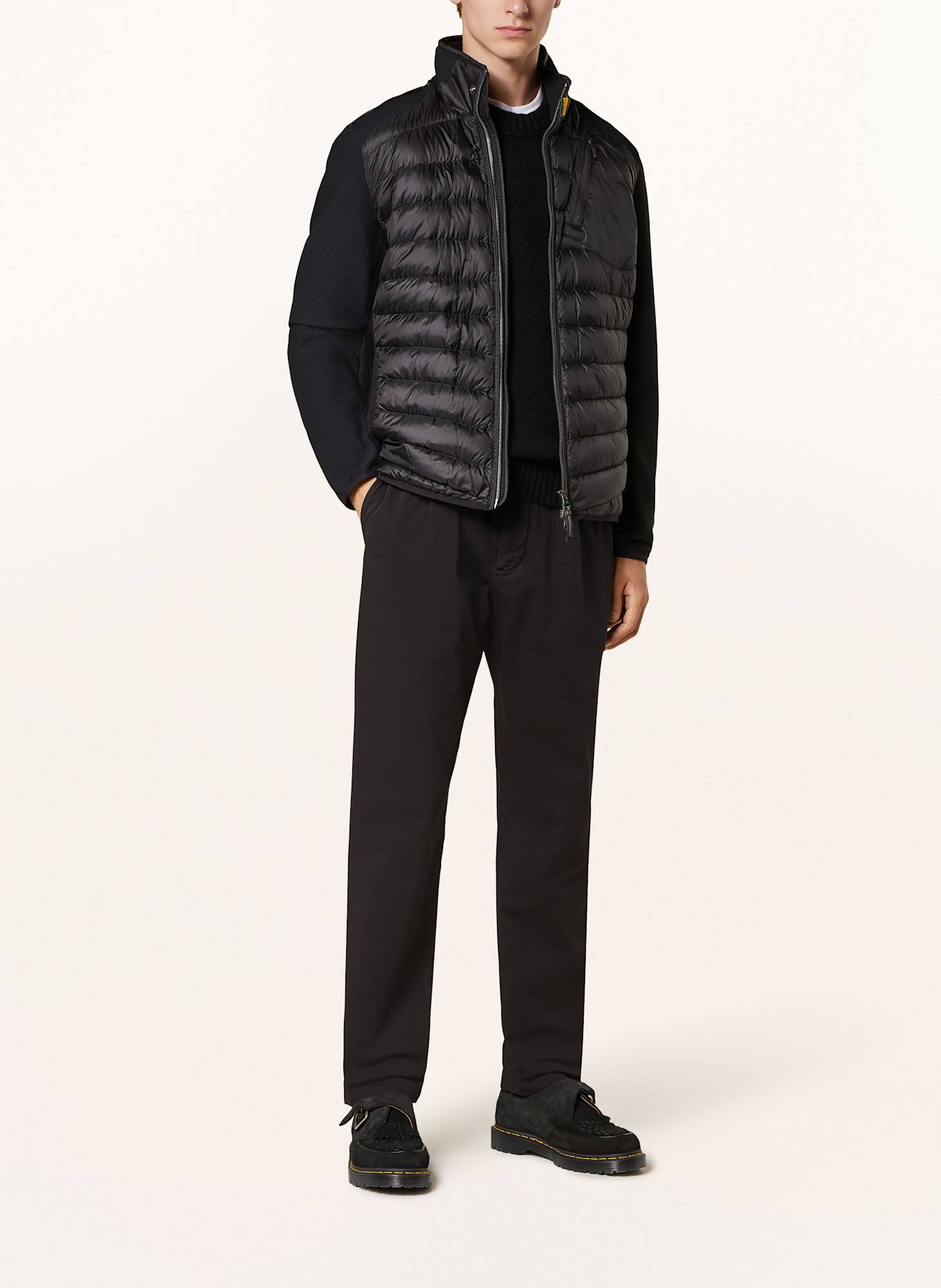 PARAJUMPERS Péřová bunda JAYDEN ze směsi materiálů: ČERNÁ