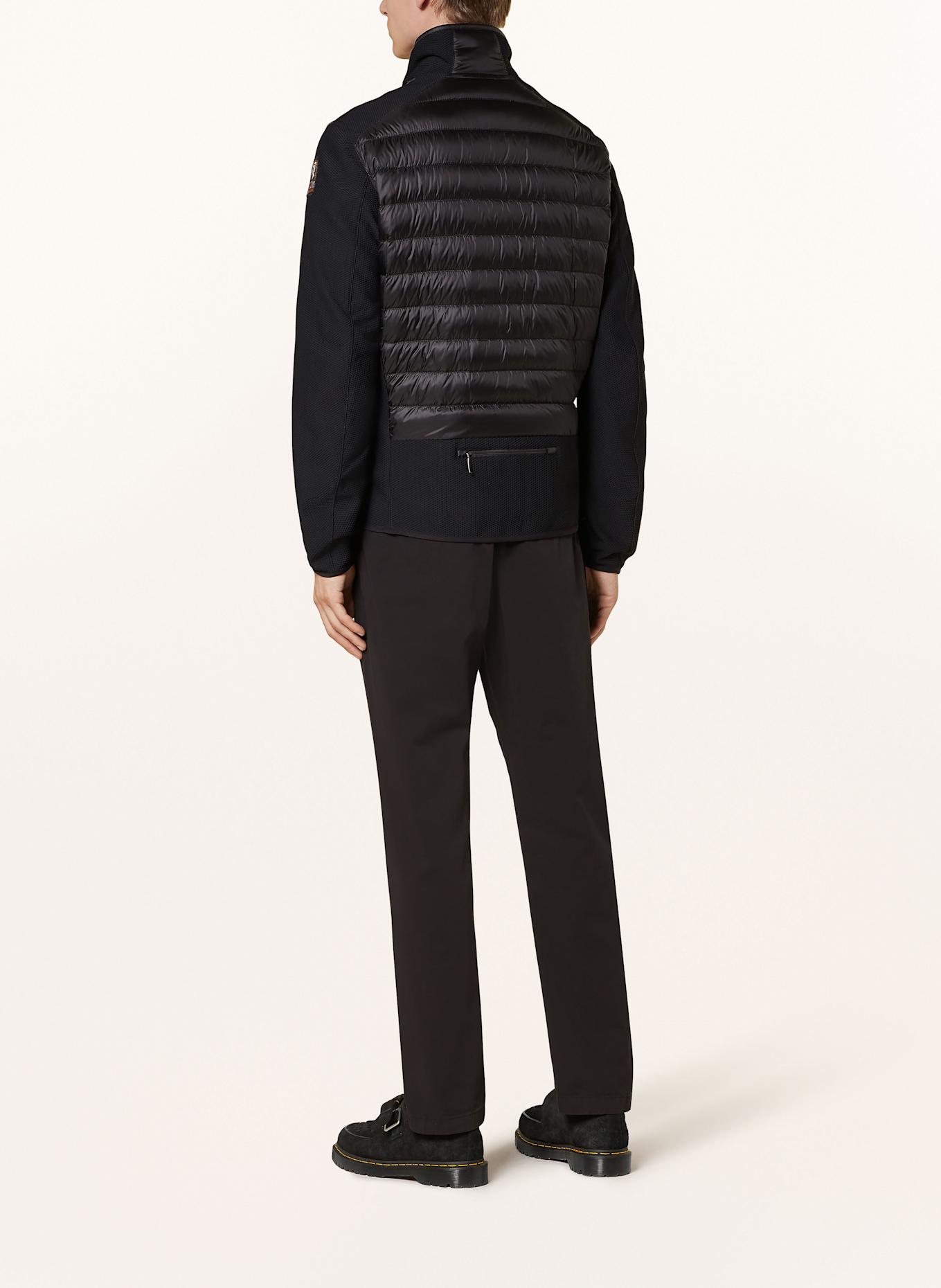 PARAJUMPERS Péřová bunda JAYDEN ze směsi materiálů: ČERNÁ