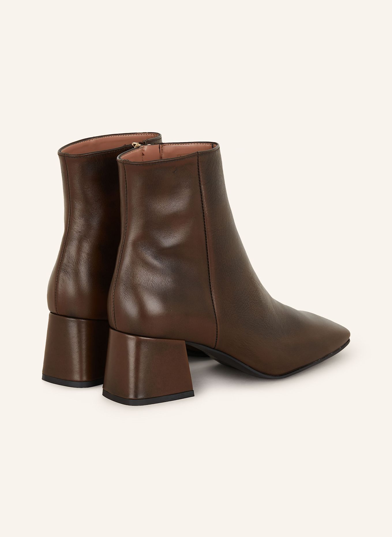 Bianca Di Botki: BRĄZOWY