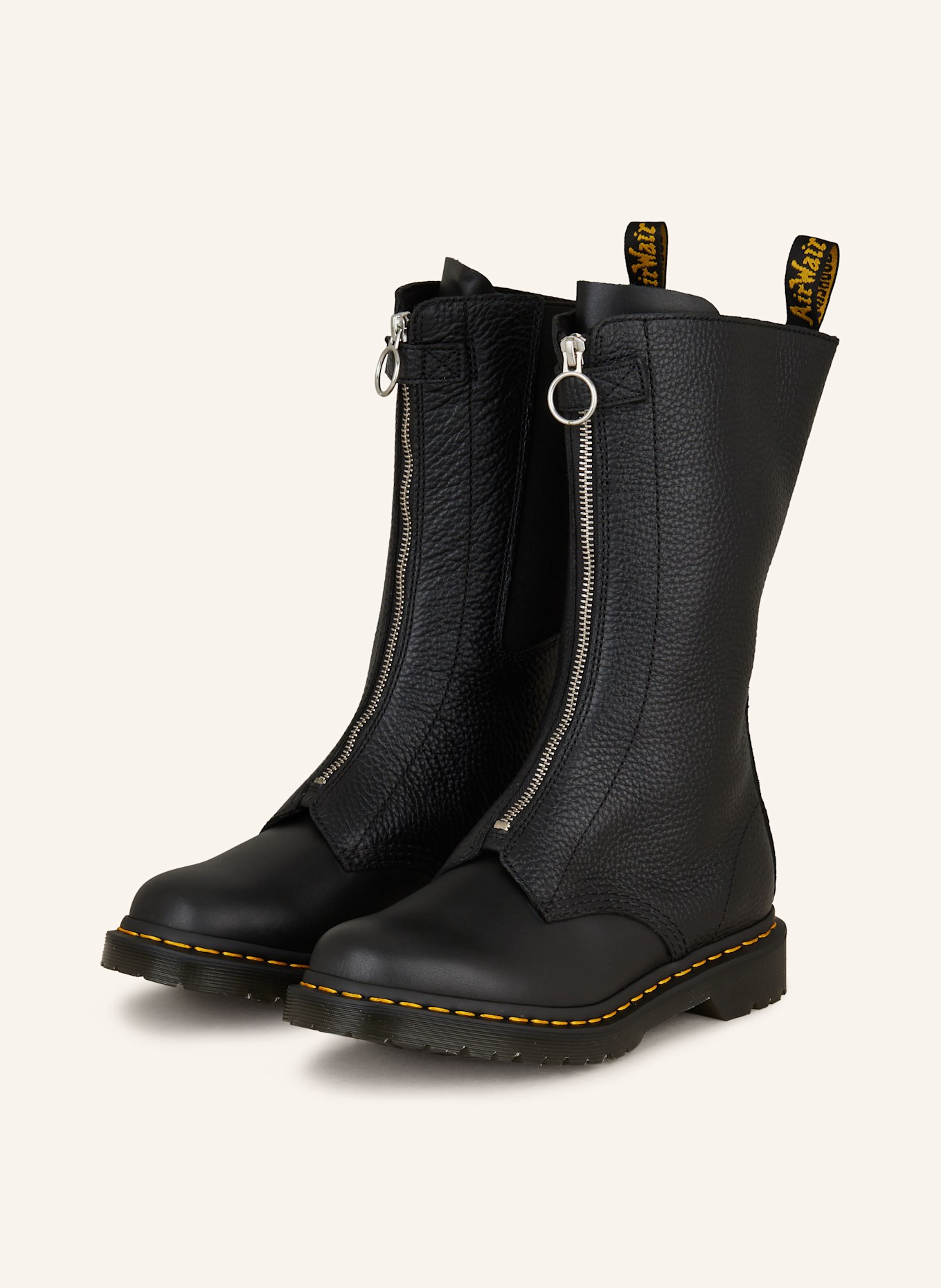 Dr. Martens Boots 1B99