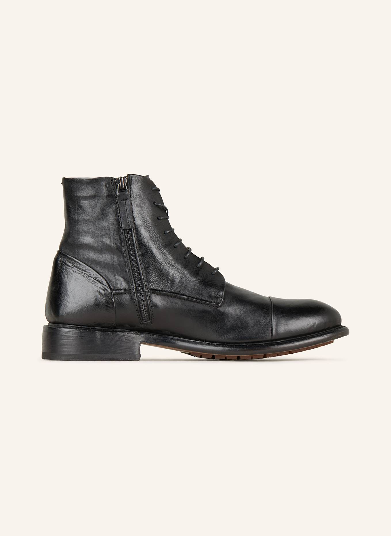 Cordwainer Lace-up boots: BLACK