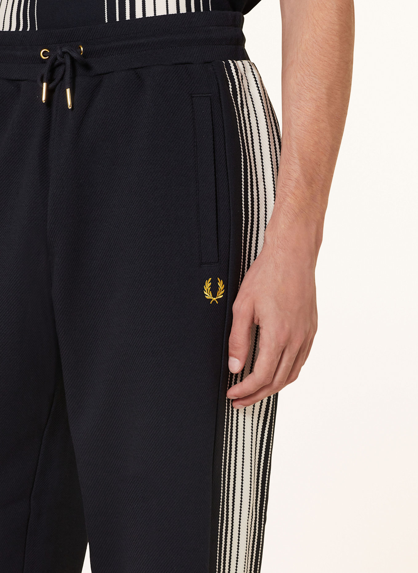 FRED PERRY Pants in jogger style regular fit, Color: DARK BLUE/ WHITE (Image 5)