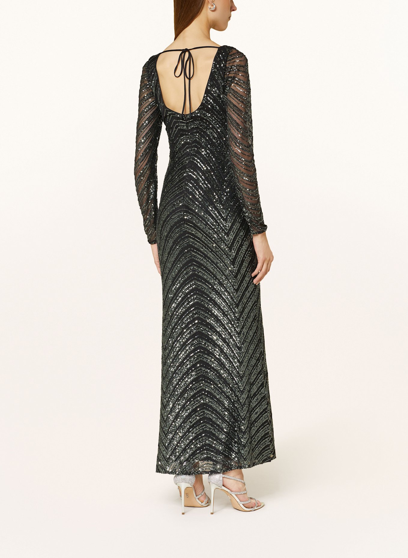 LIPSY Večerní šaty s flitry: ČERNÁ