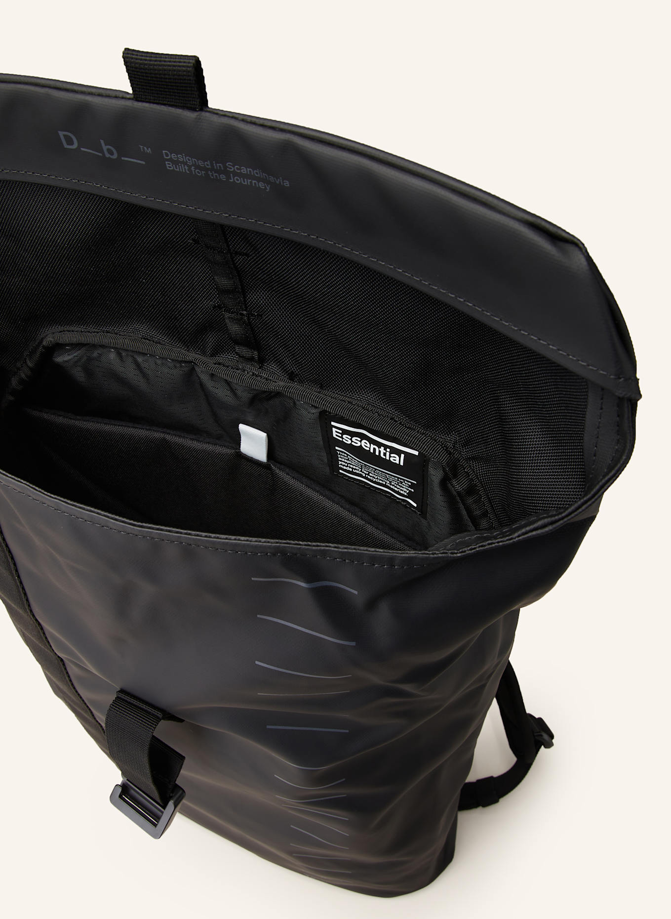 D_b_ Rucksack ESSENTIAL BACKPACK 12 l: SCHWARZ
