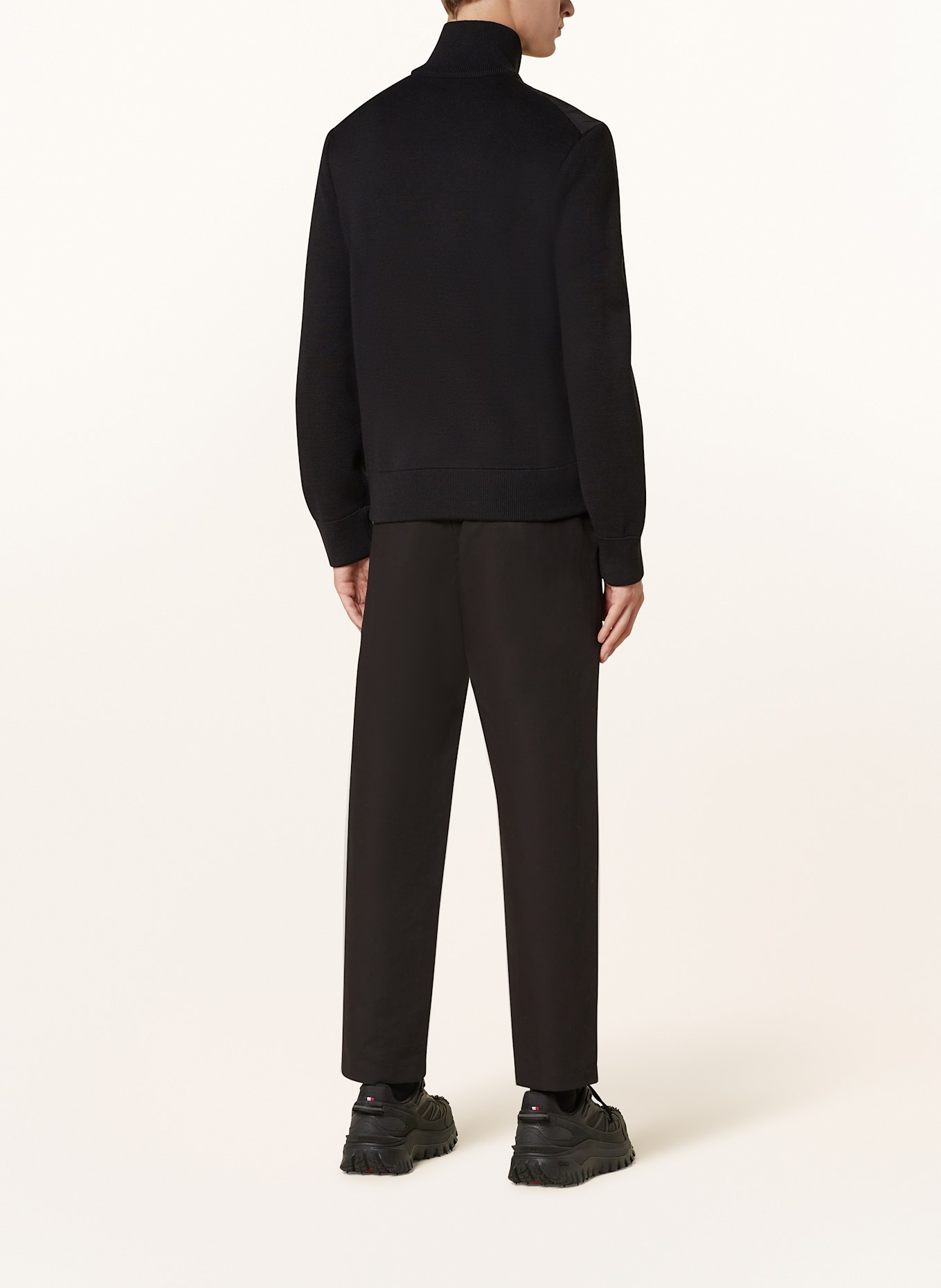 MONCLER Daunenjacke im Materialmix: SCHWARZ