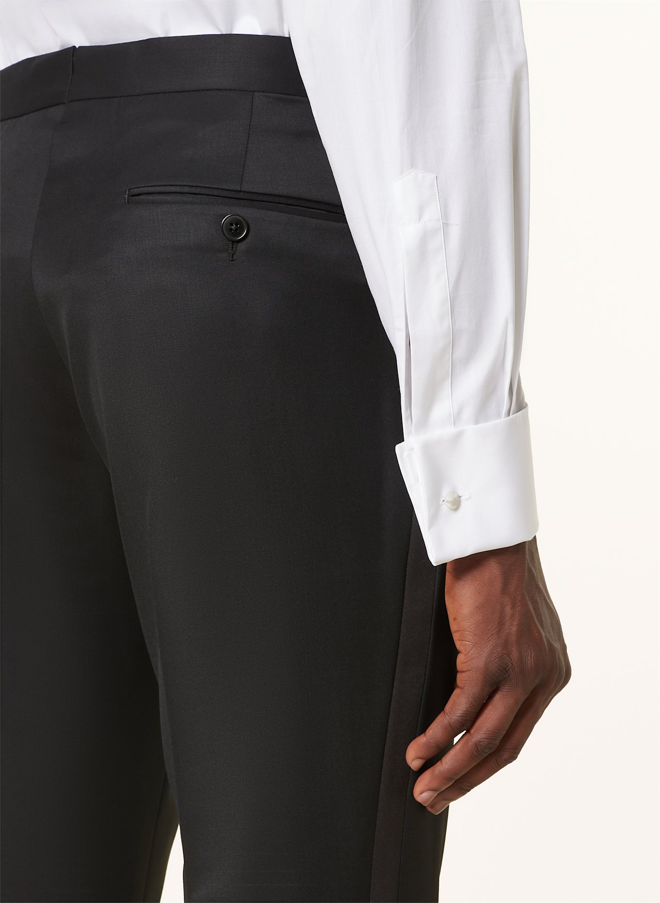 ZEGNA Smoking extra slim fit: CZARNY