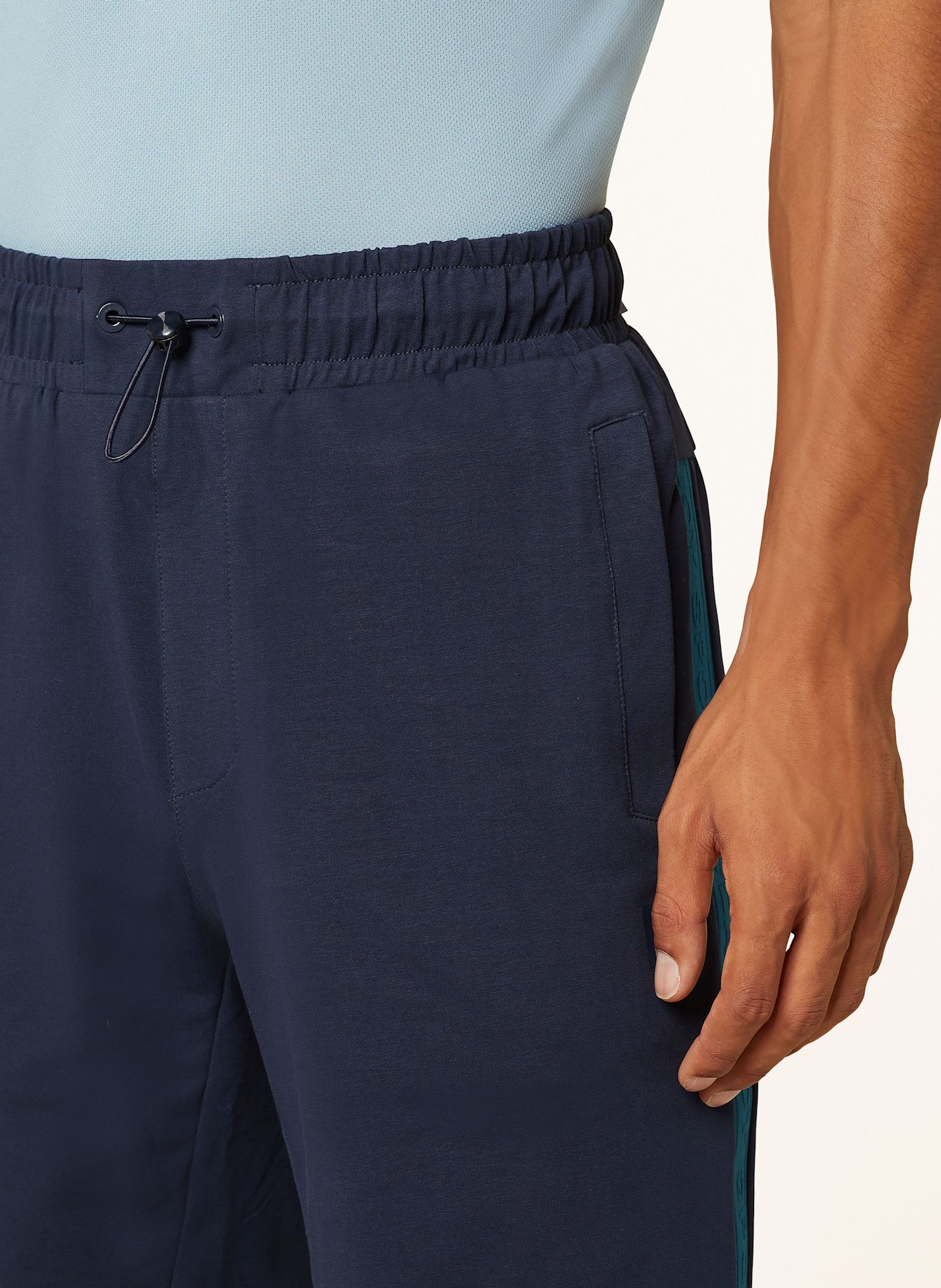 JOY sportswear Sweatshorts JANNIS mit Galonstreifen: DUNKELBLAU