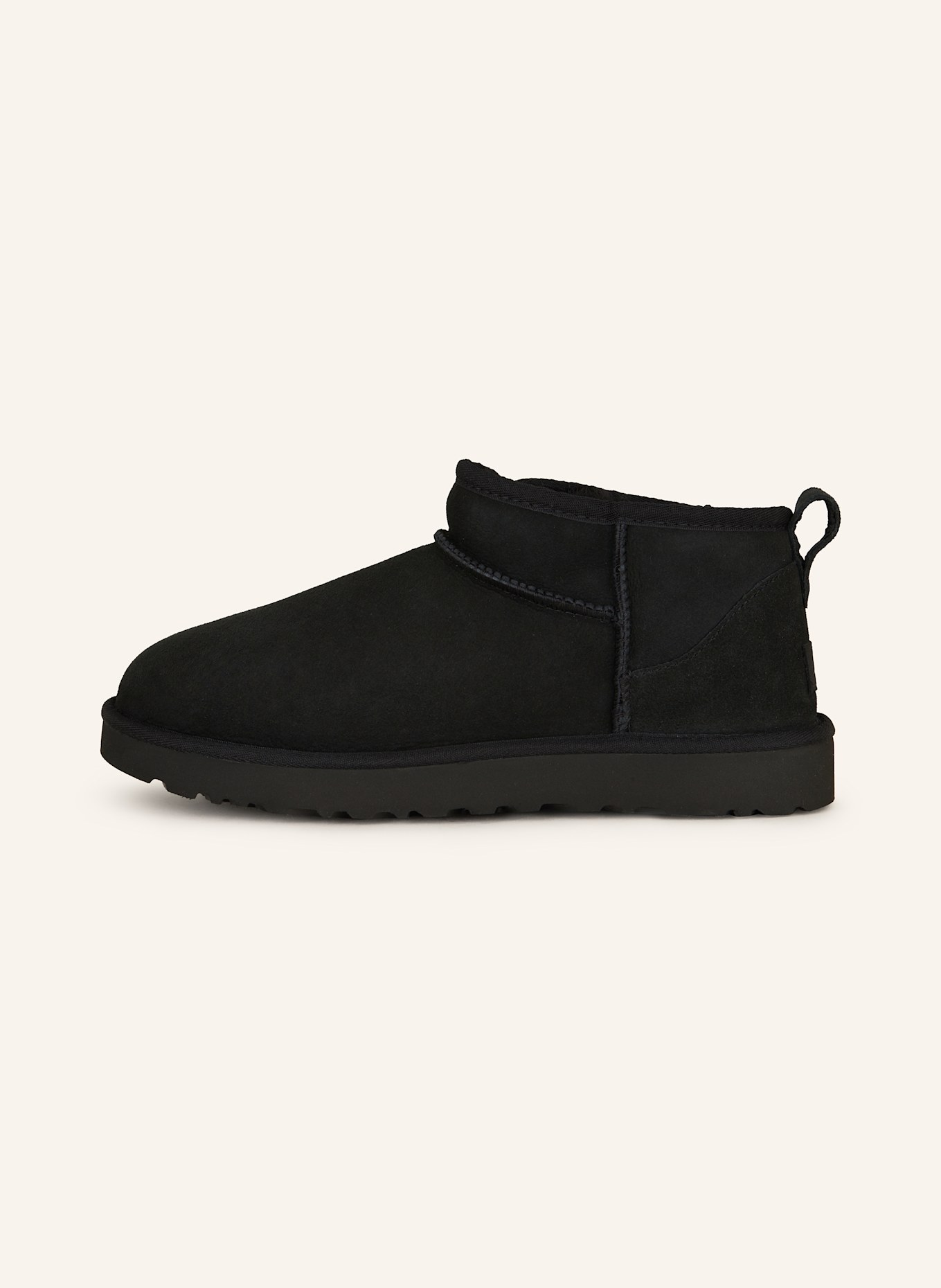 UGG Boots CLASSIC ULTRA MINI: SCHWARZ
