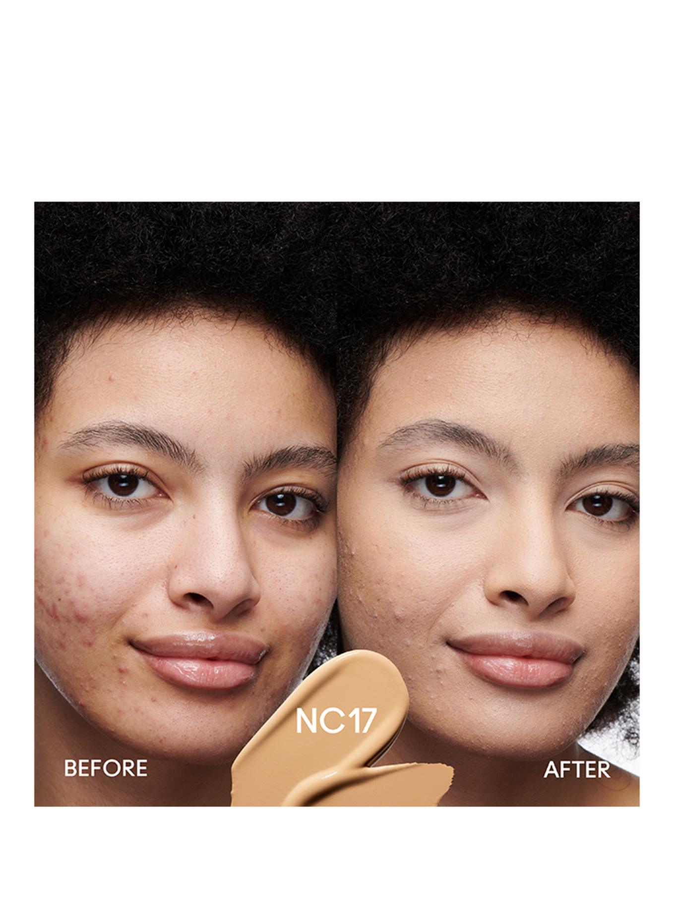 M.A.C STUDIO RADIANCE: NC17