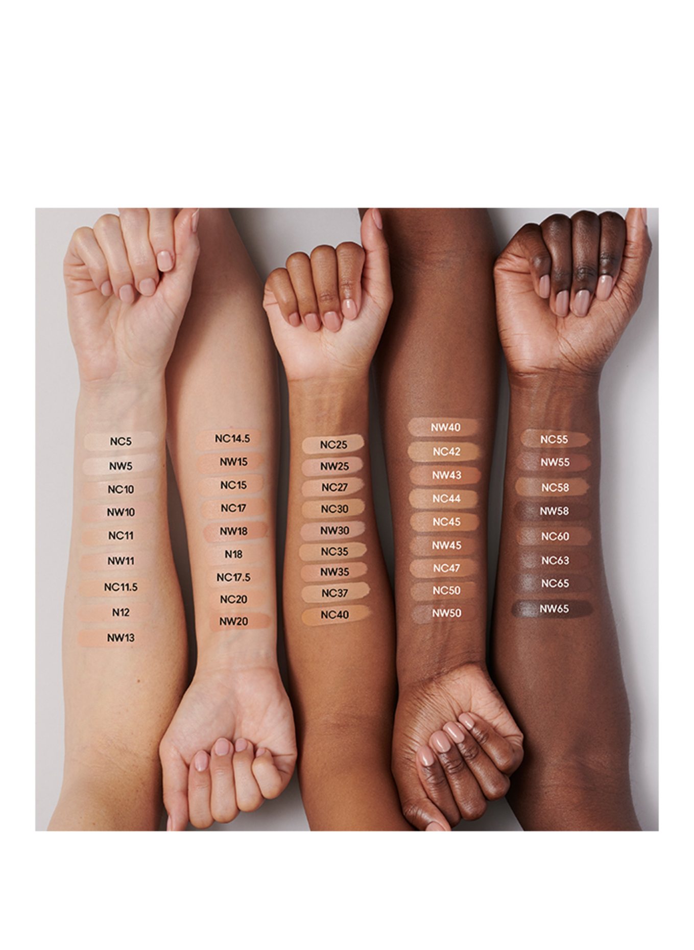 M.A.C STUDIO RADIANCE: NW13