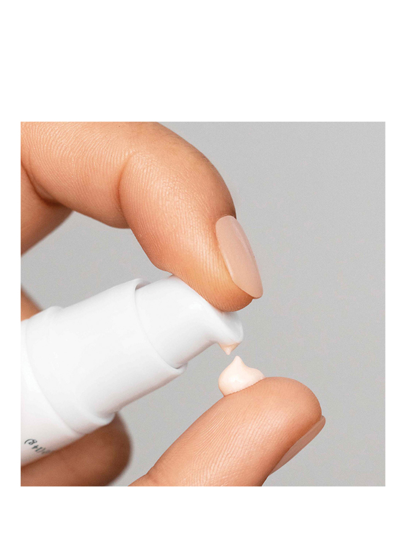 MARIO BADESCU VERHELDEREND OOGSERUM