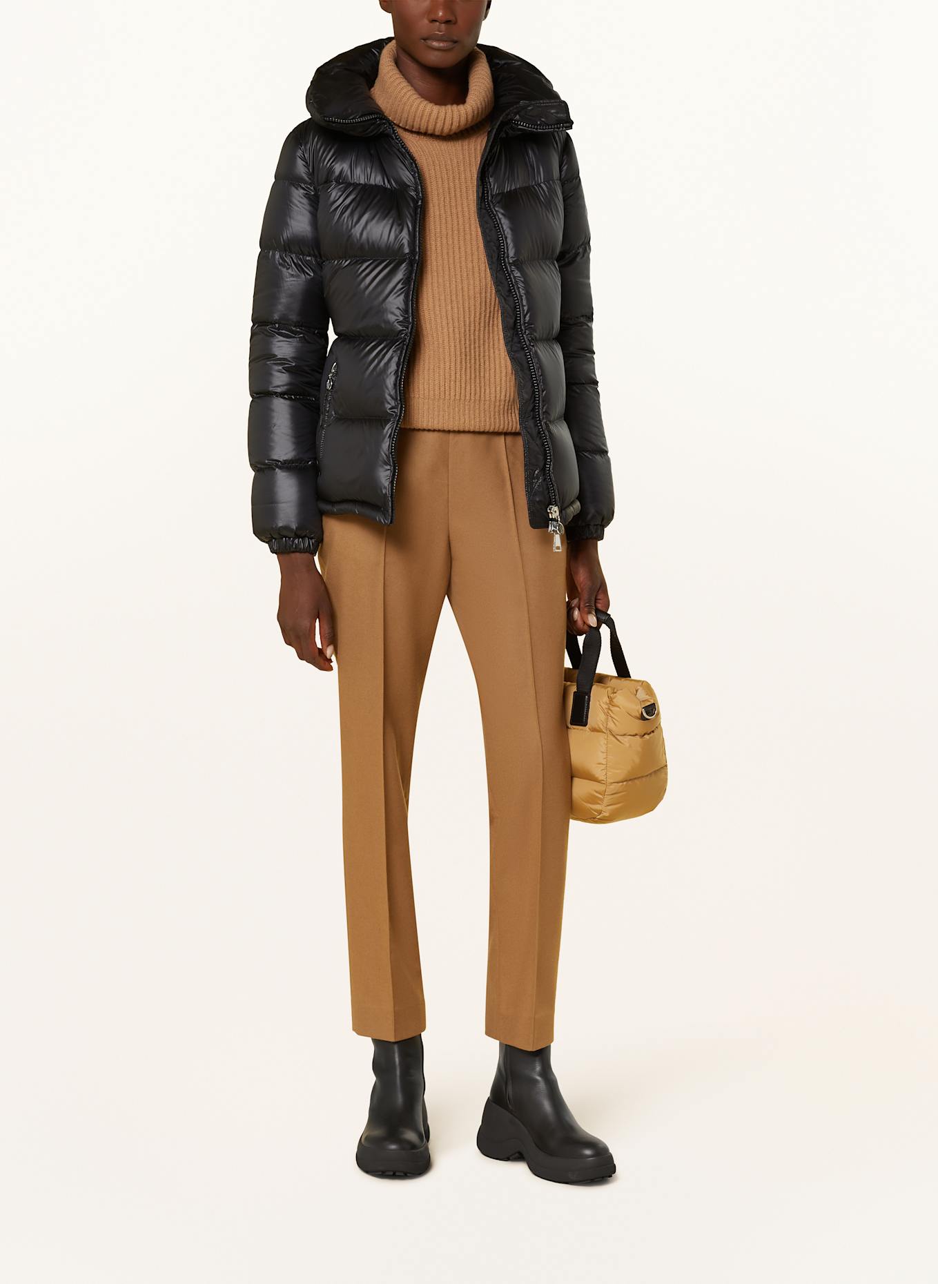 MONCLER Down jacket DOURO: BLACK