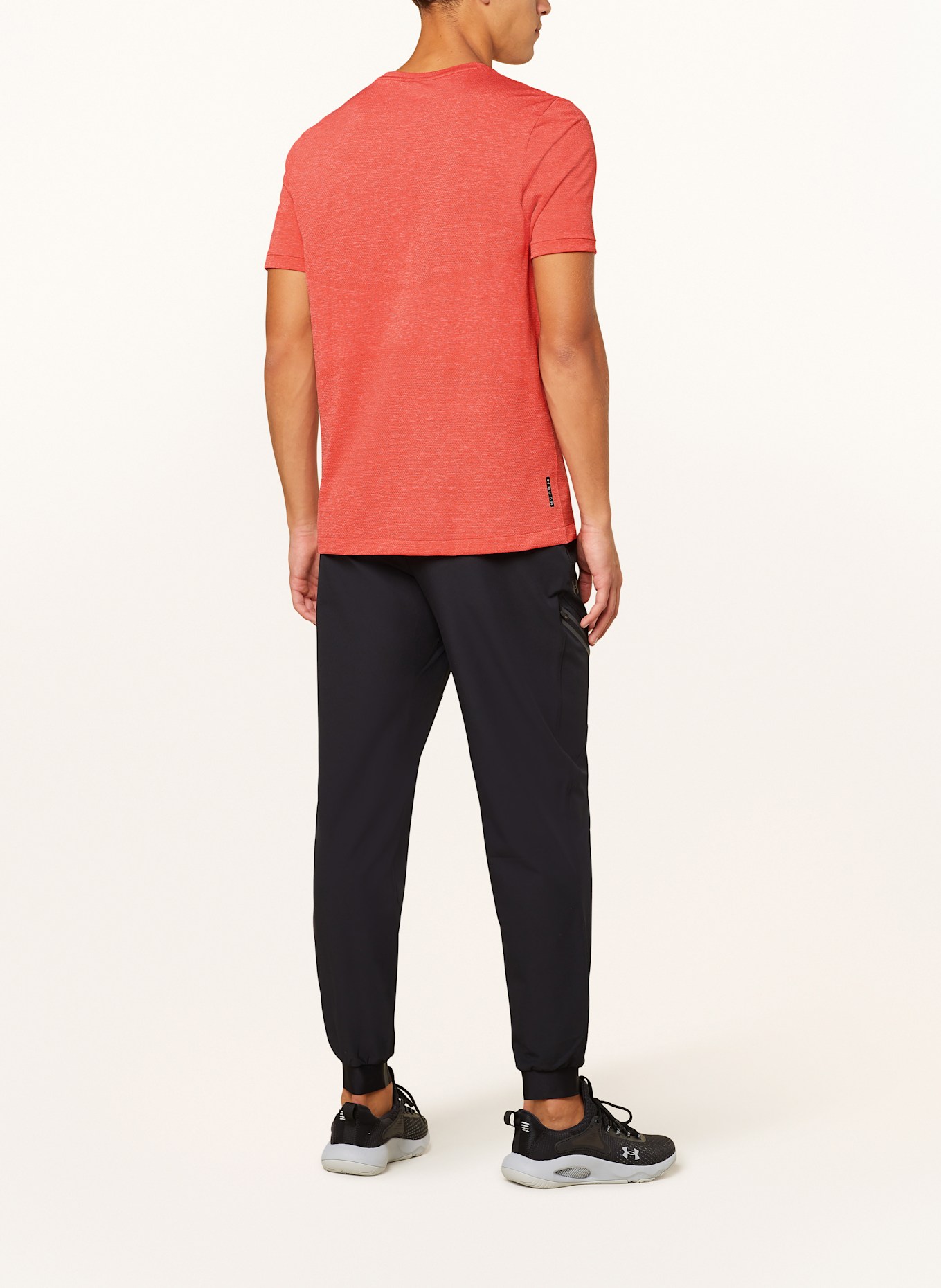 UNDER ARMOUR Tričko UA RUSH™ VANISH ELITE SEAMLESS: SVĚTLE ČERVENÁ