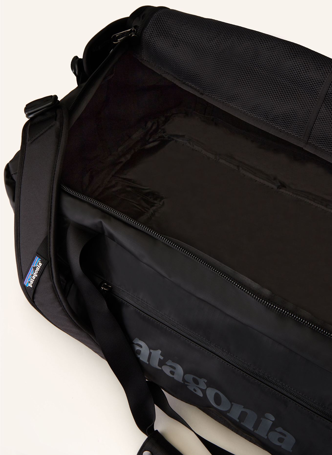 patagonia Cestovní taška BLACK HOLE® 70 l: ČERNÁ