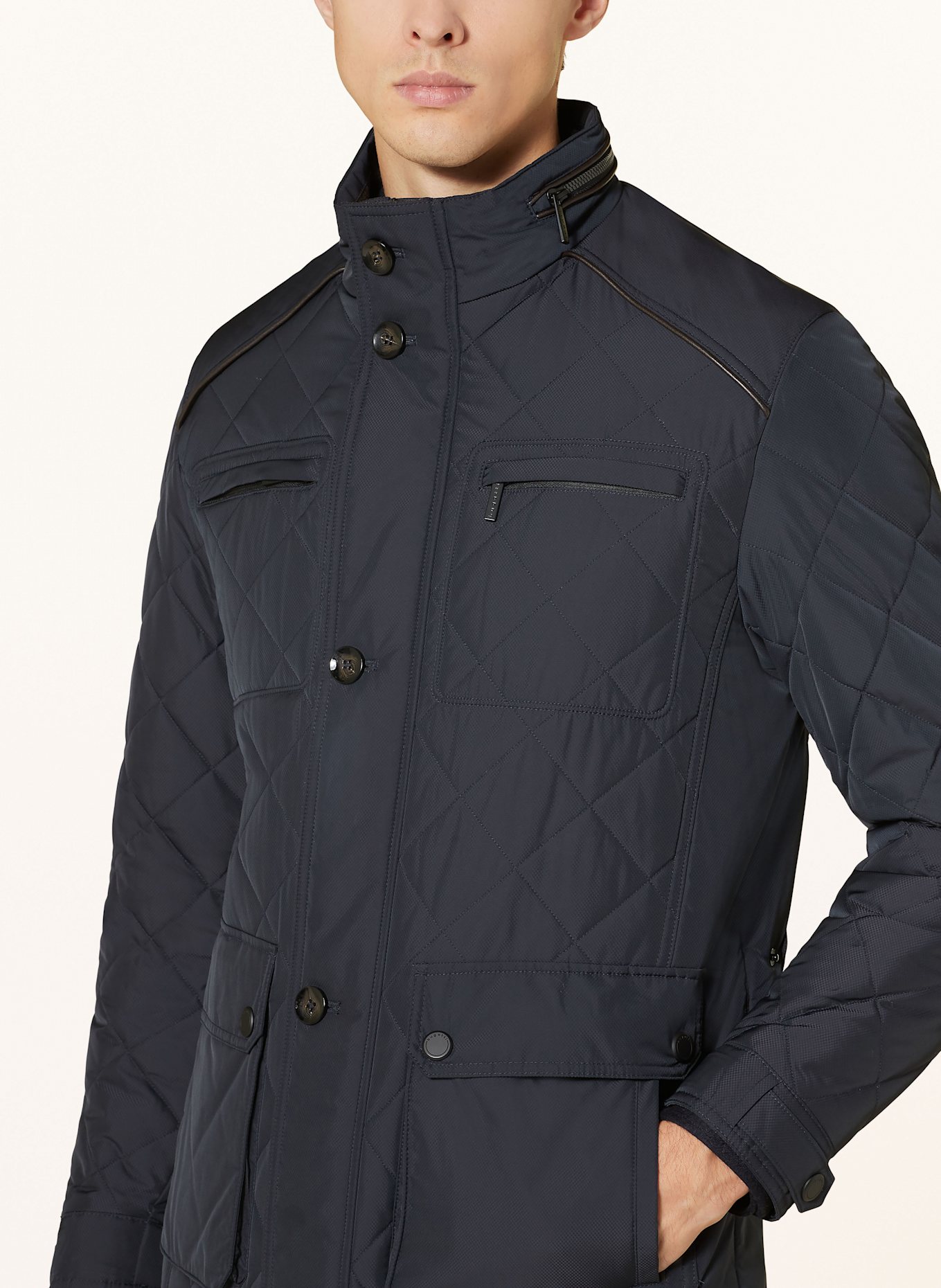 bugatti Steppjacke: DUNKELBLAU