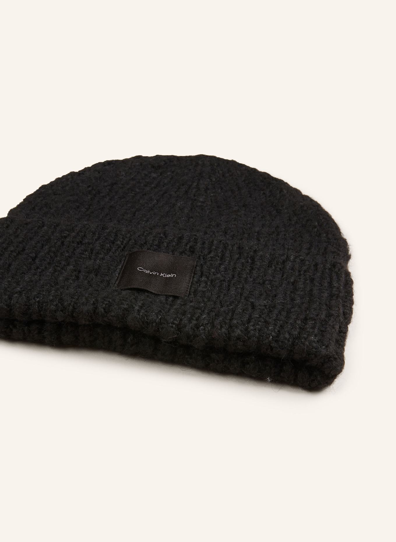 Calvin Klein Beanie: BLACK
