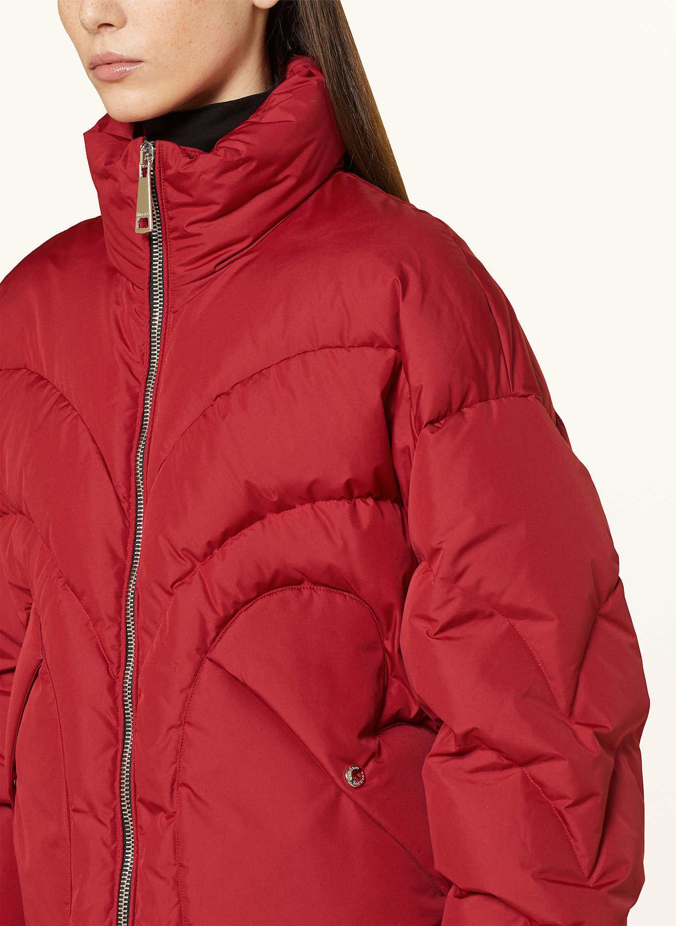 KHRISJOY CORAZON down jacket in red