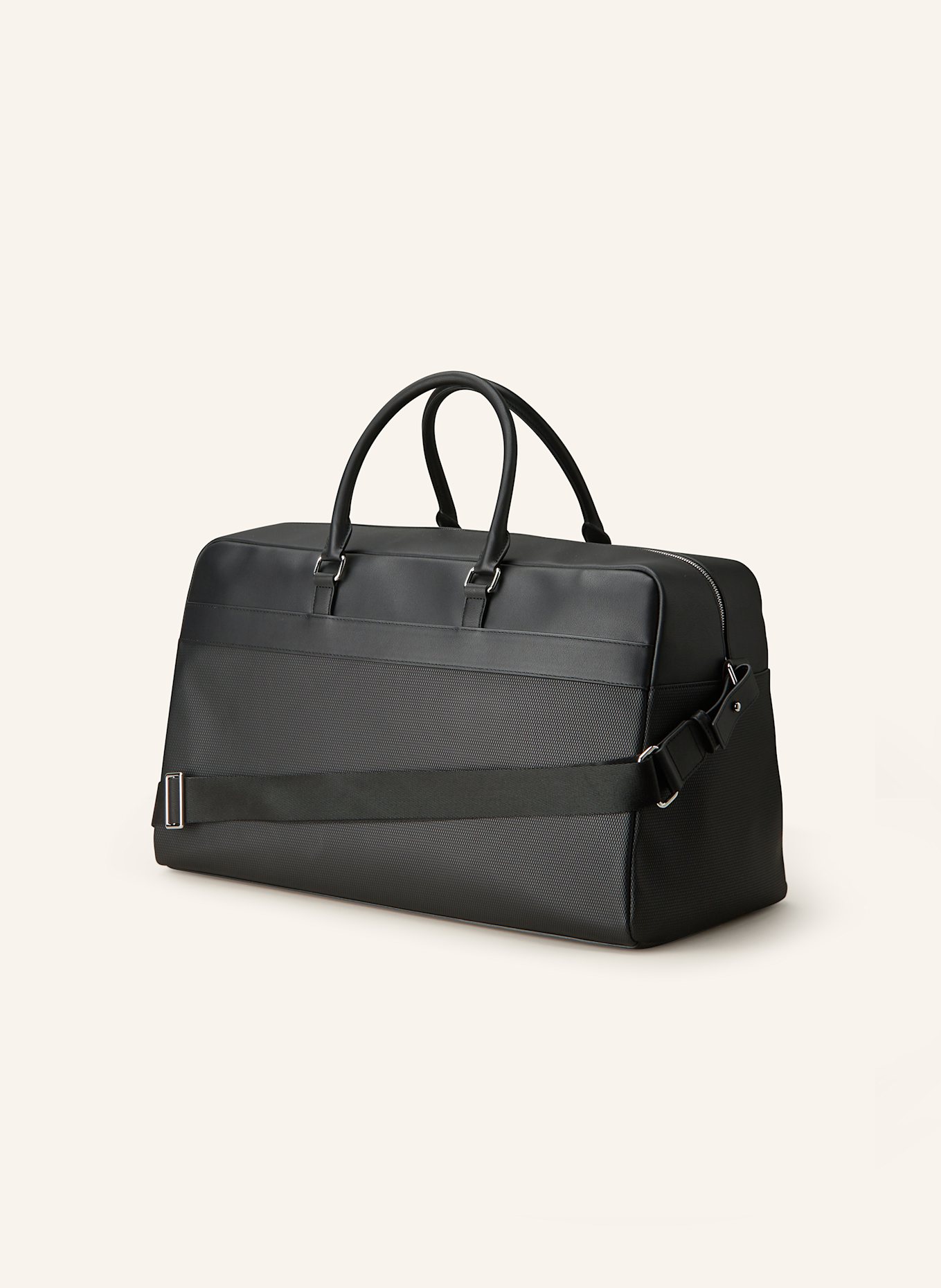 Weekender with laptop compartment top