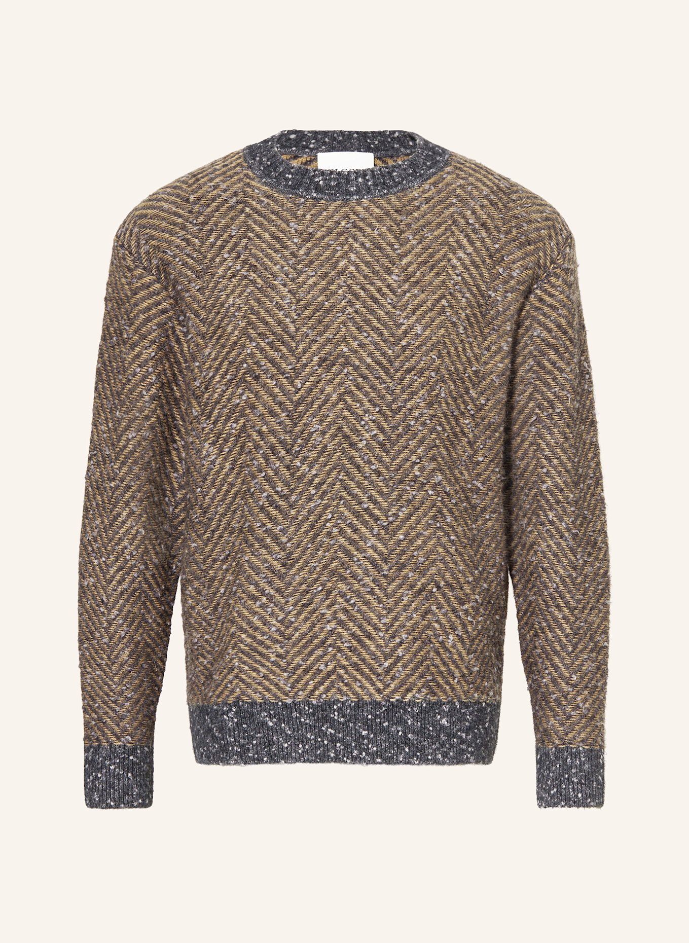 Closed knitwear shop