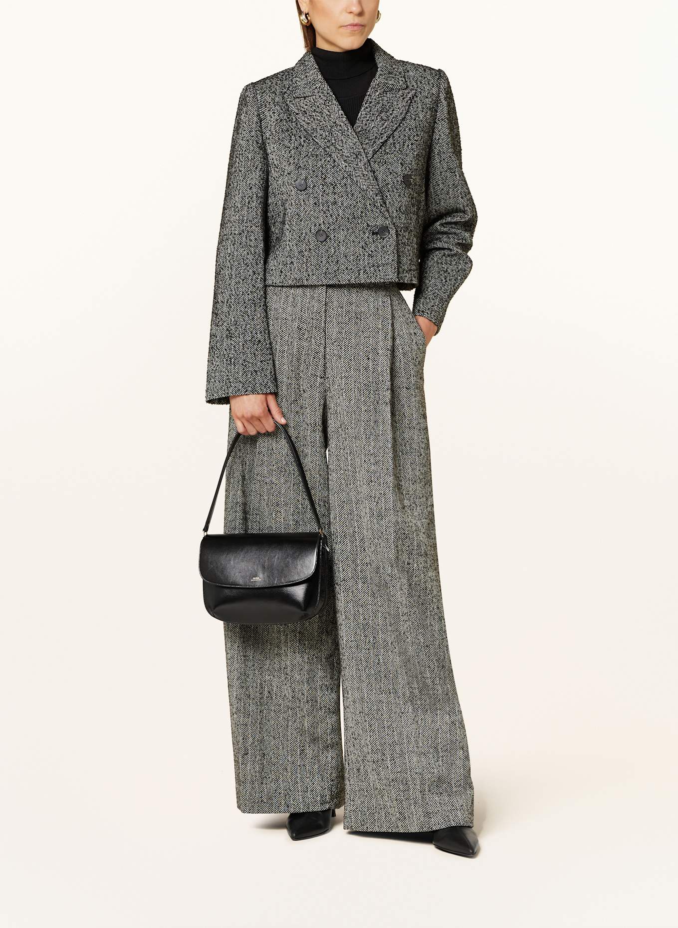 A.P.C. Schultertasche SARAH: SCHWARZ