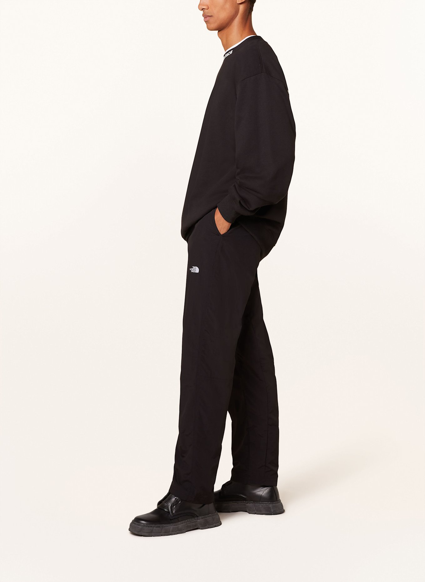 THE NORTH FACE Trousers ABUKUMA Loose fit, Color: BLACK (Image 3)