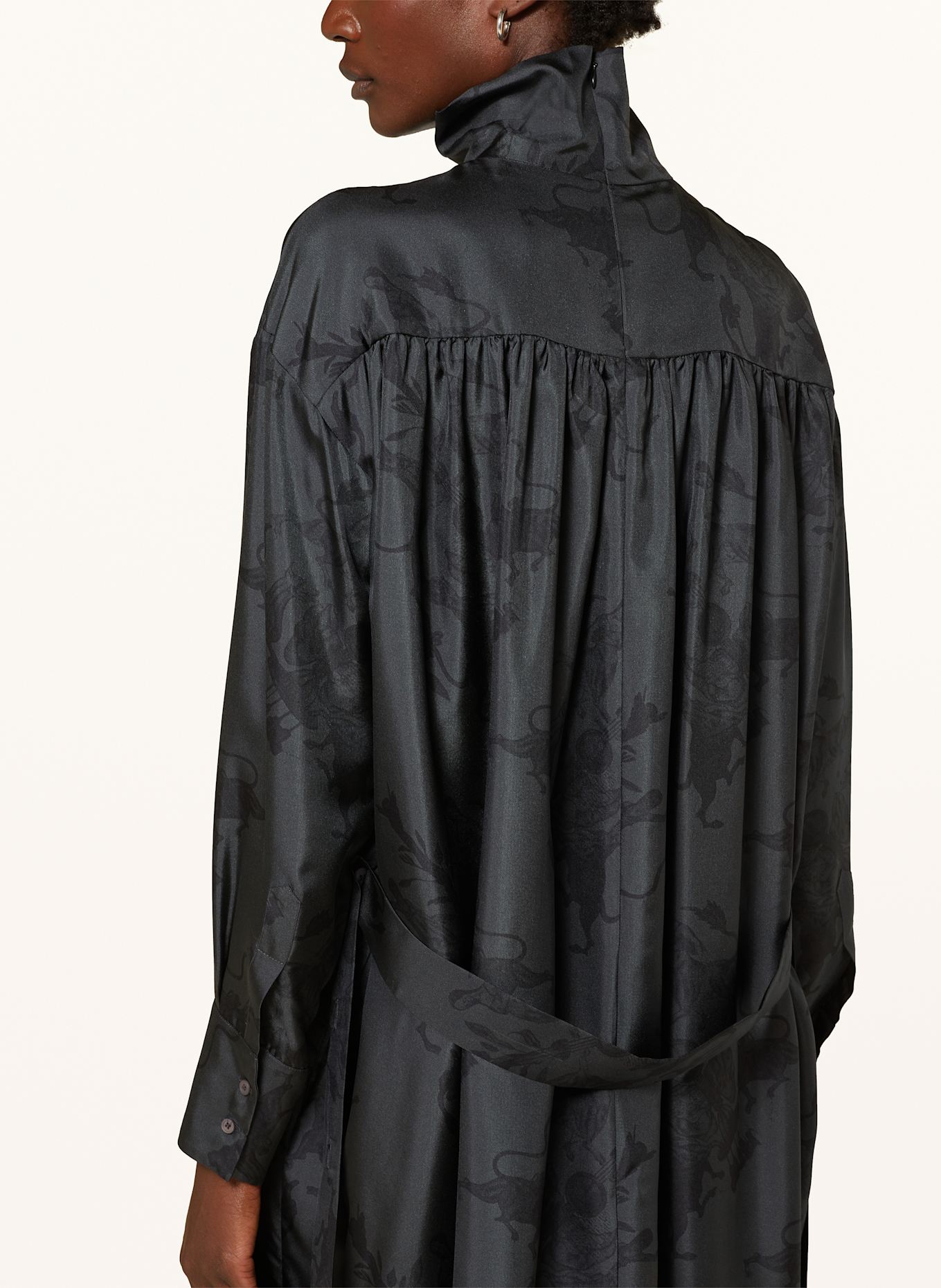 FABIANA FILIPPI Seidenkleid: GRAU / DUNKELGRAU