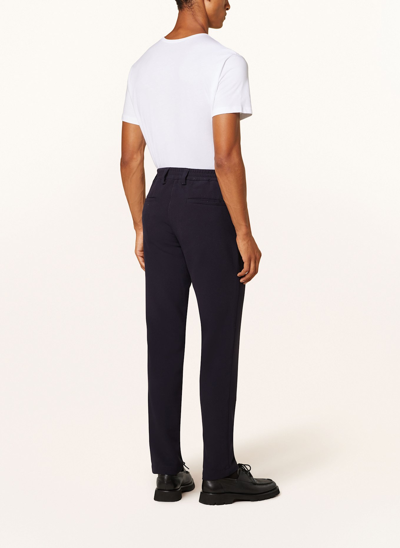 MAC Chino TRAVELLER Modern Fit: DUNKELBLAU