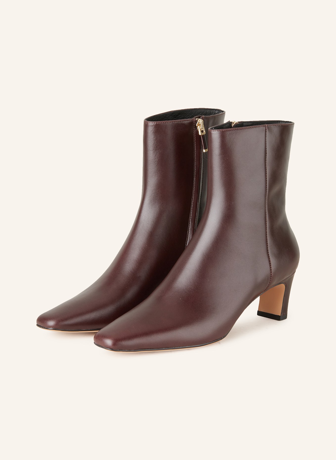 Lola cruz ankle boot clearance