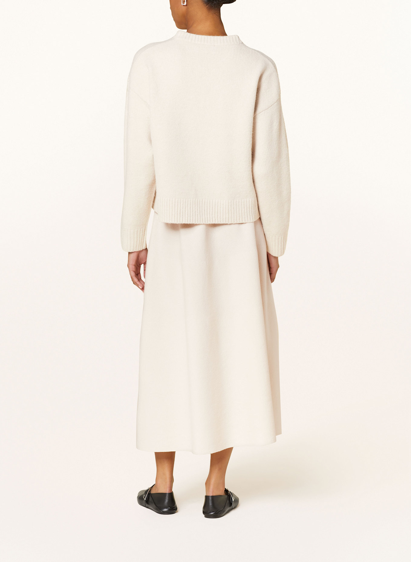 NEO NOIR Pullover: ECRU