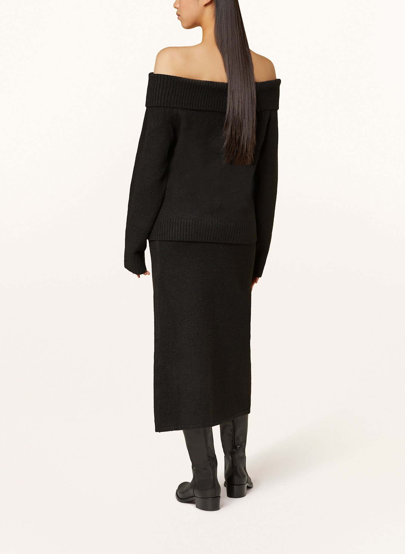 NEO NOIR Off Shoulder Pullover JANE