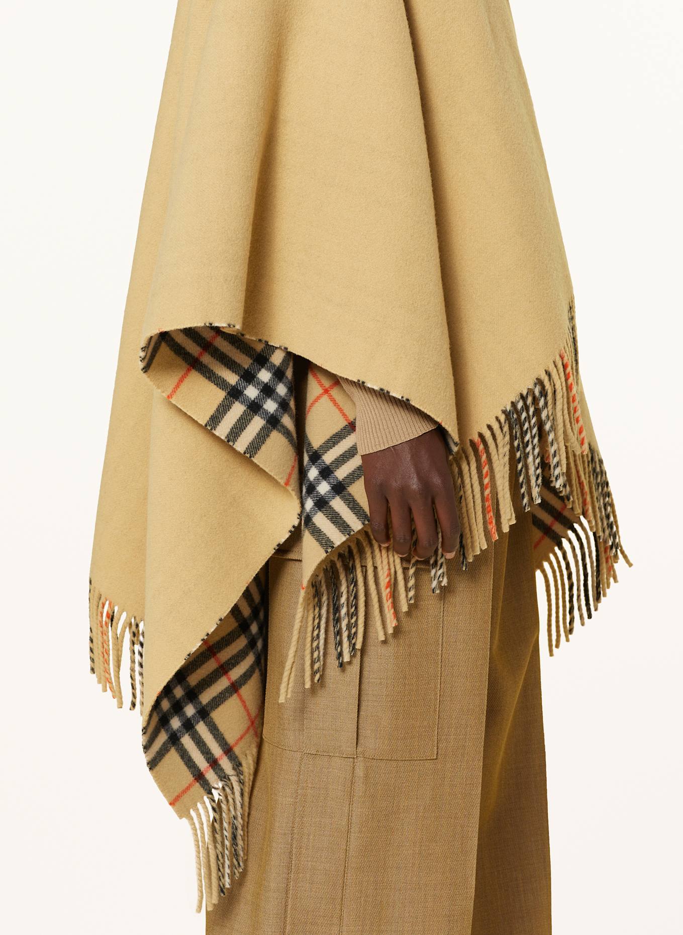 Burberry initial poncho best sale
