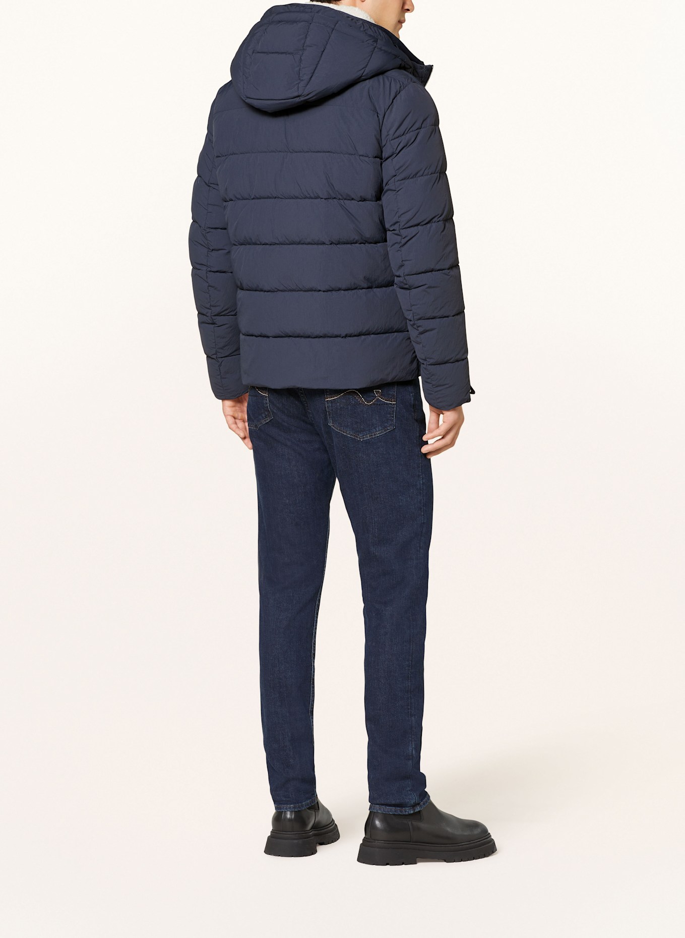 Blauer Steppjacke mit herausnehmbarer Blende: DUNKELBLAU