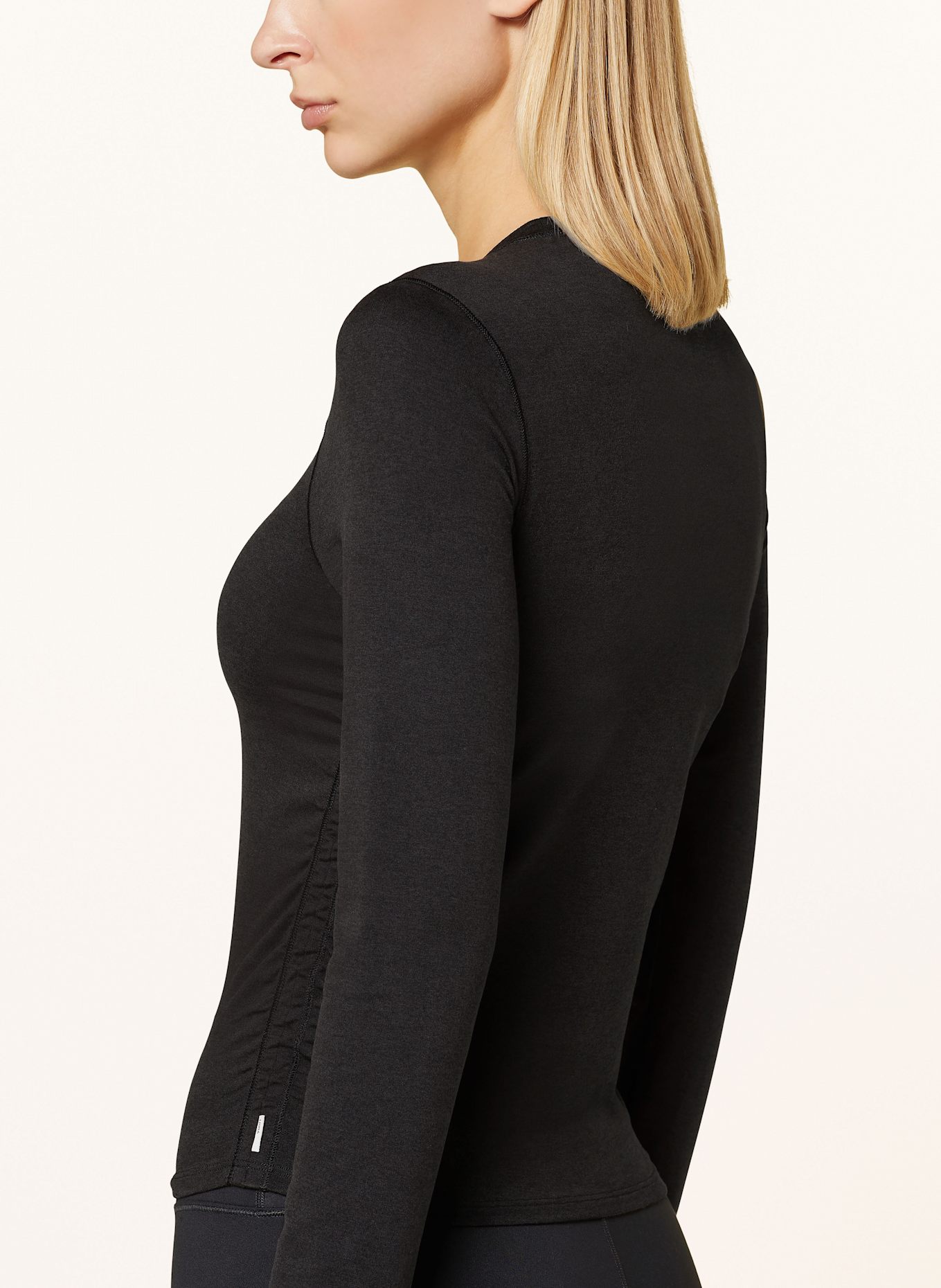 vuori Columbia Powder Hybrid Fleece Jacket HALO RUCHED, Color: BLACK (Image 4)
