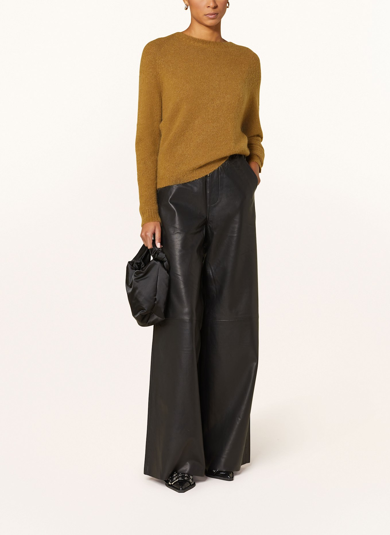 GESTUZ TRACKYGZ leather trousers in jogger style in black