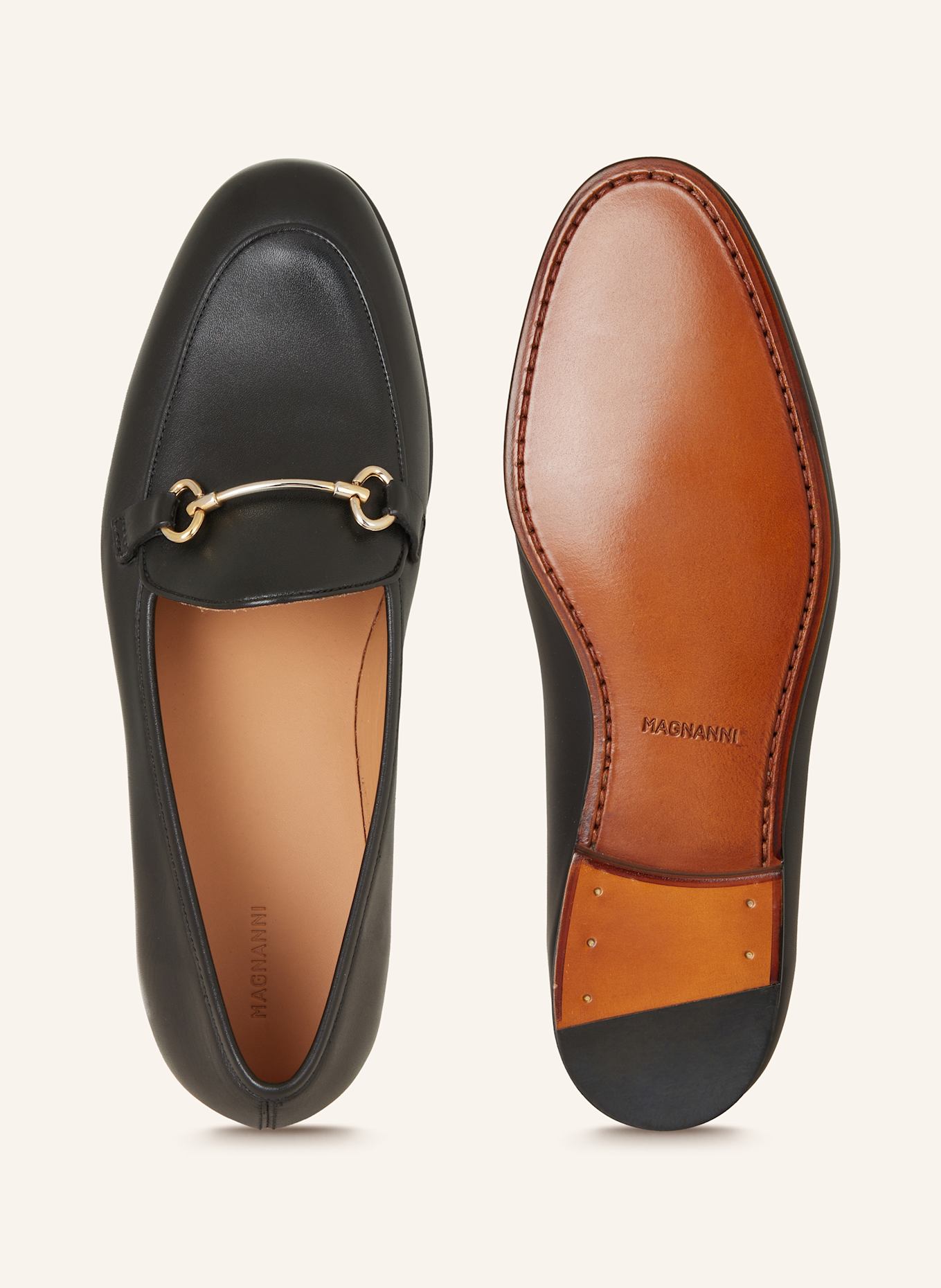 MAGNANNI Loafers in black