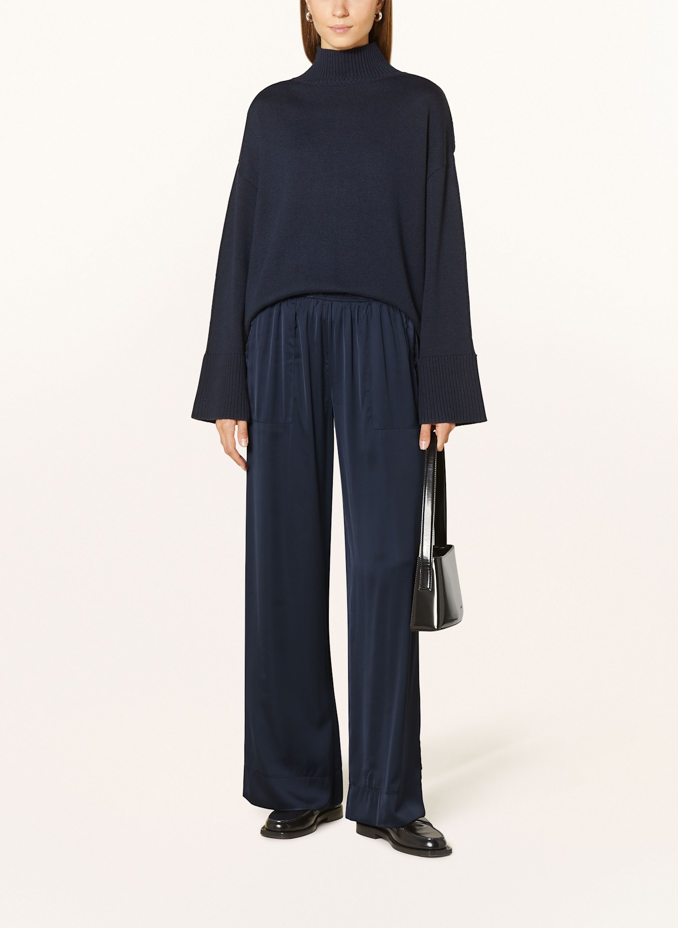 Y.A.S. Wide leg trousers in satin, Color: DARK BLUE (Image 2)