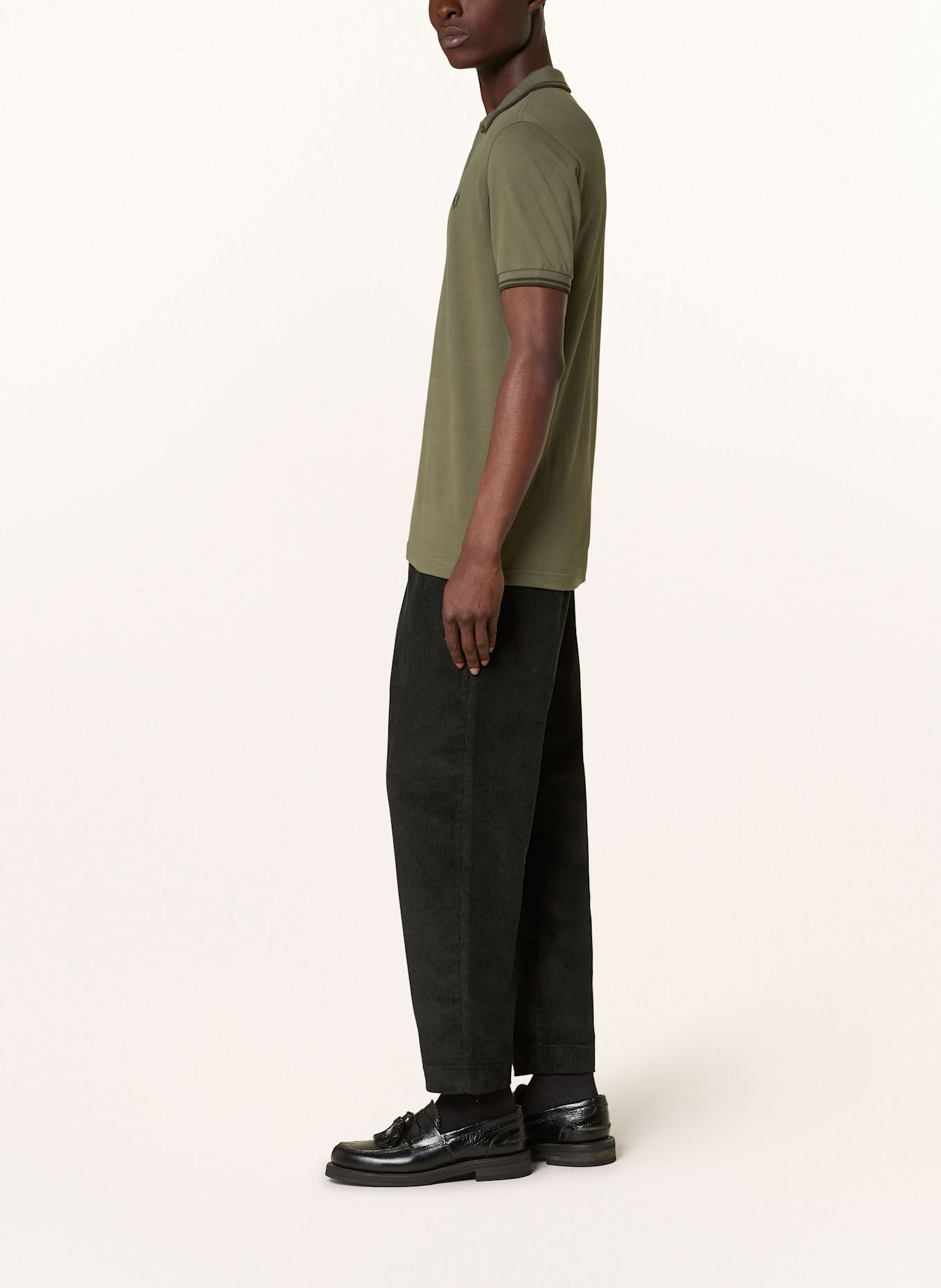 FRED PERRY Corduroy trousers tapered fit: DARK GREEN