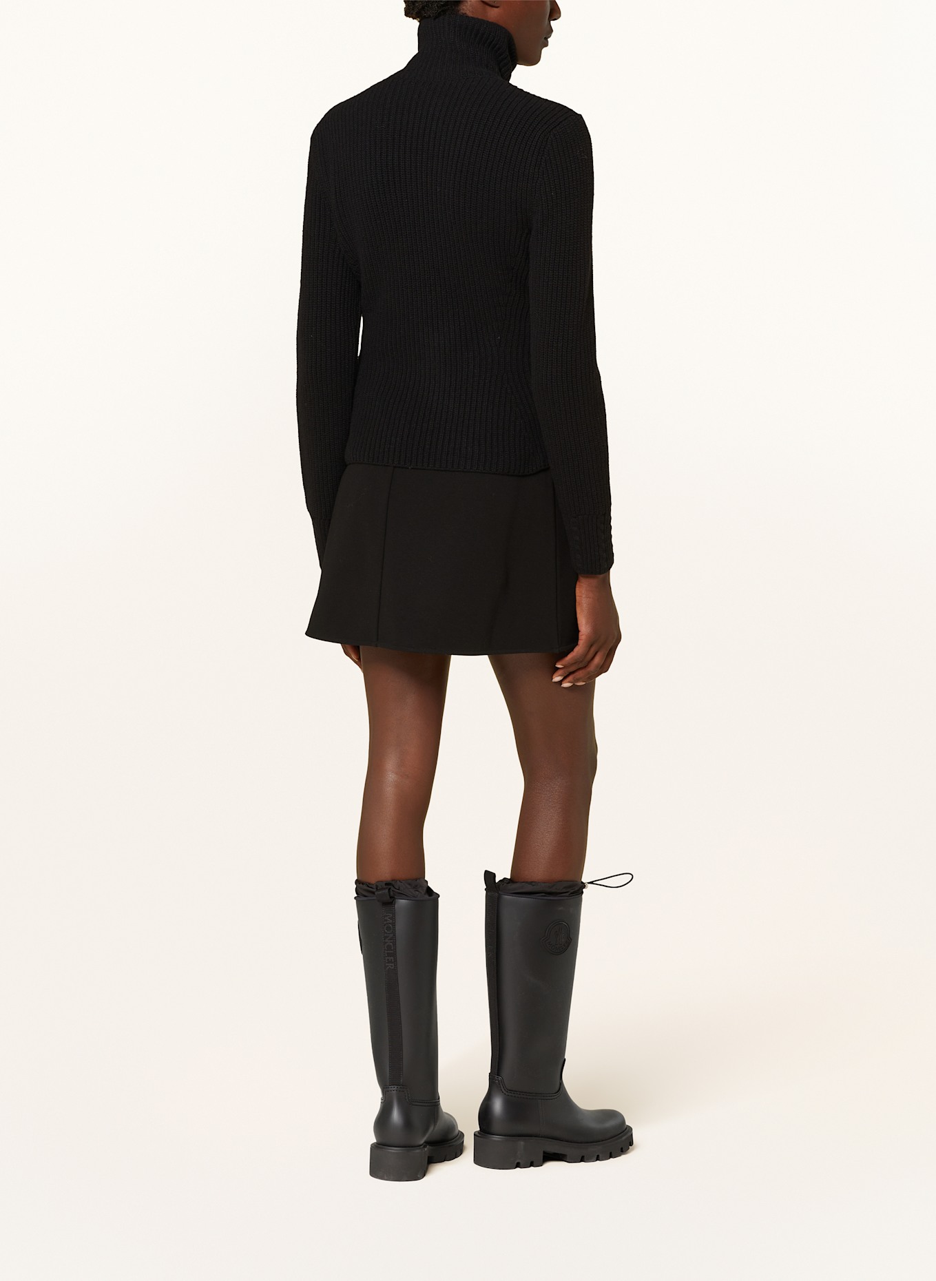 MONCLER Daunenjacke im Materialmix: SCHWARZ