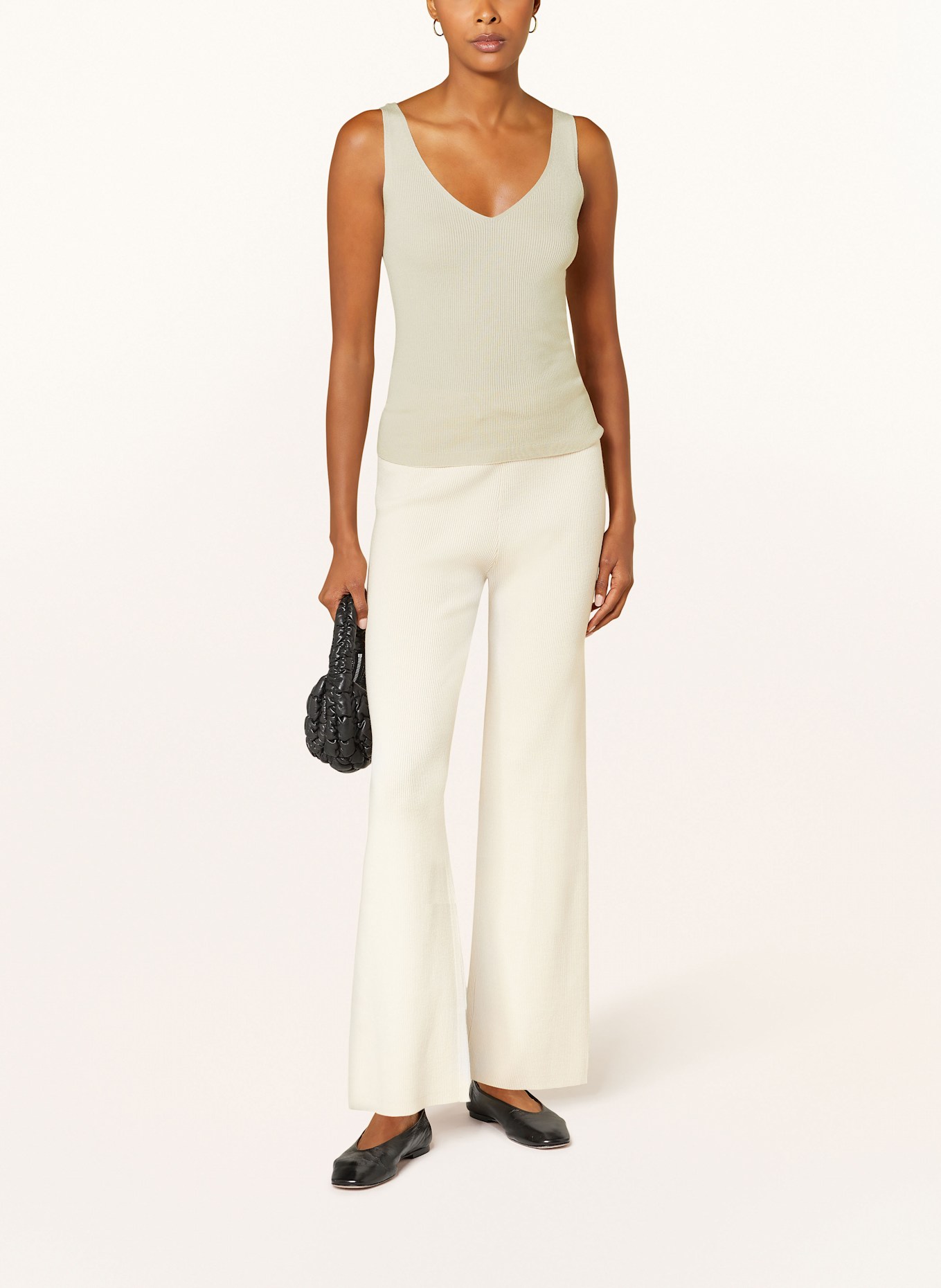 darling harbour Stricktop: SAND