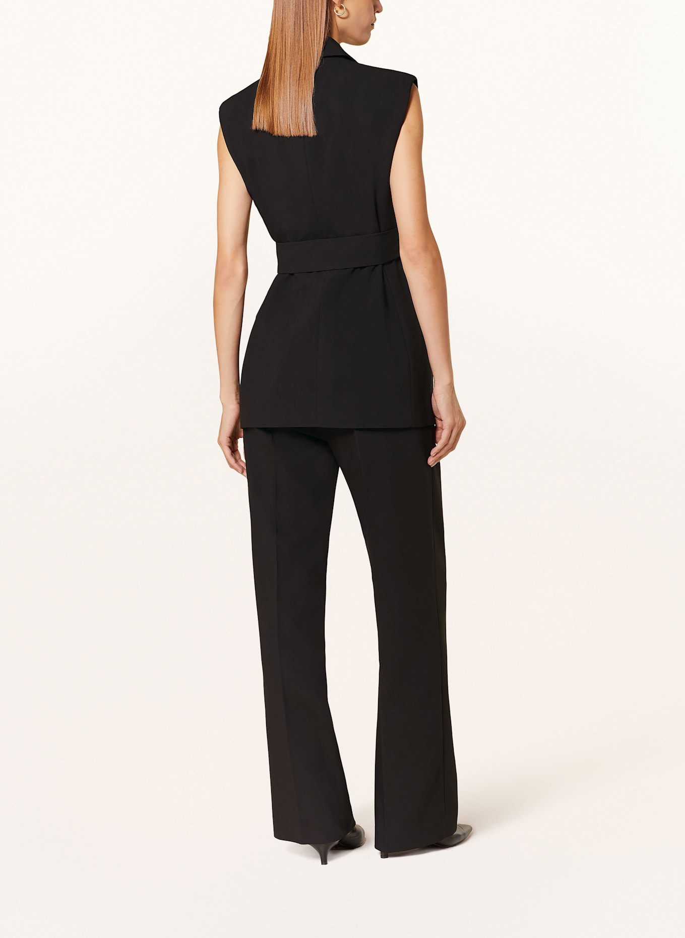 MRS & HUGS Blejzrová vesta: ČERNÁ