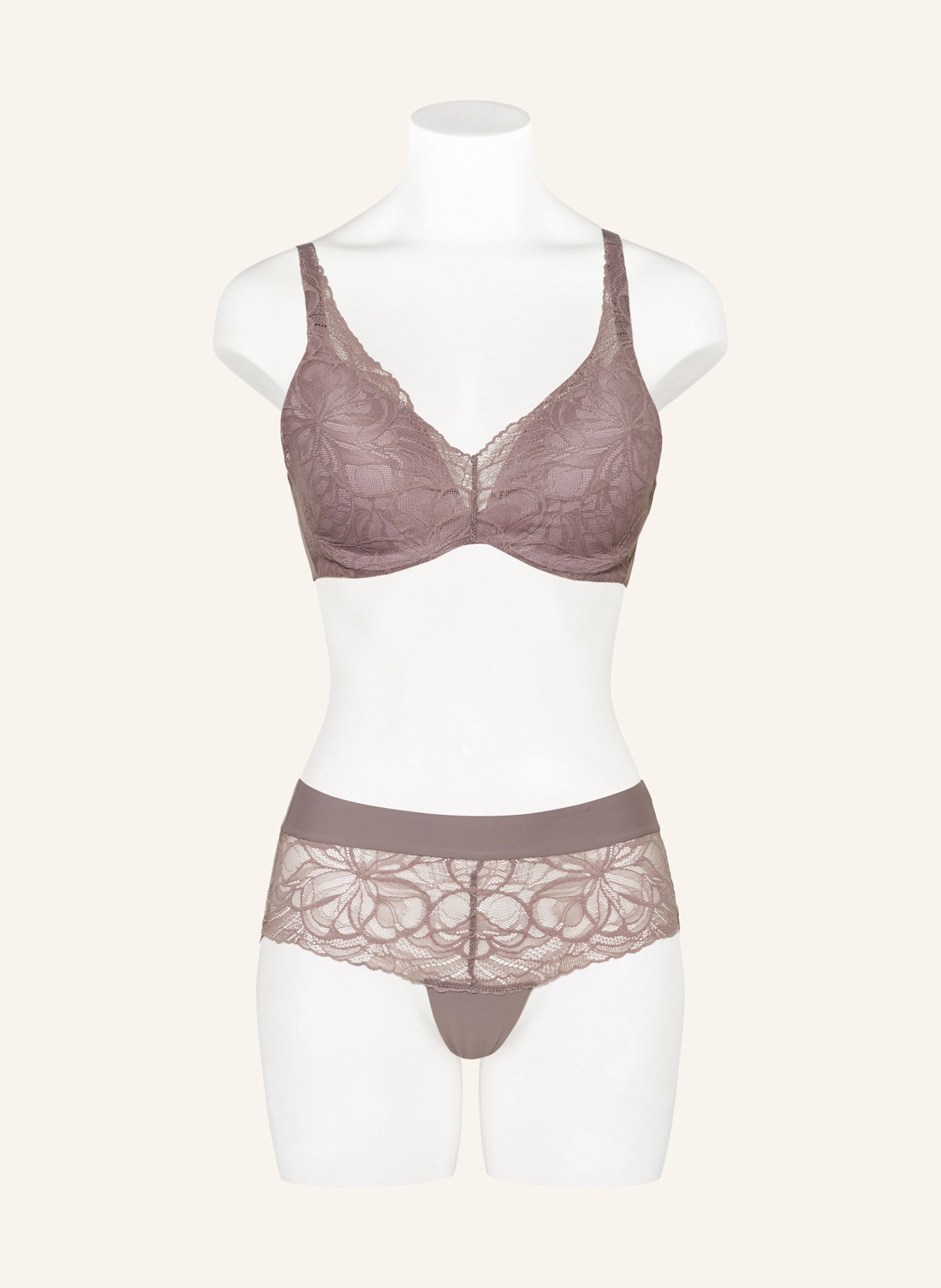 Triumph Panty BODY MAKE-UP ILLUSION LACE: GRAY