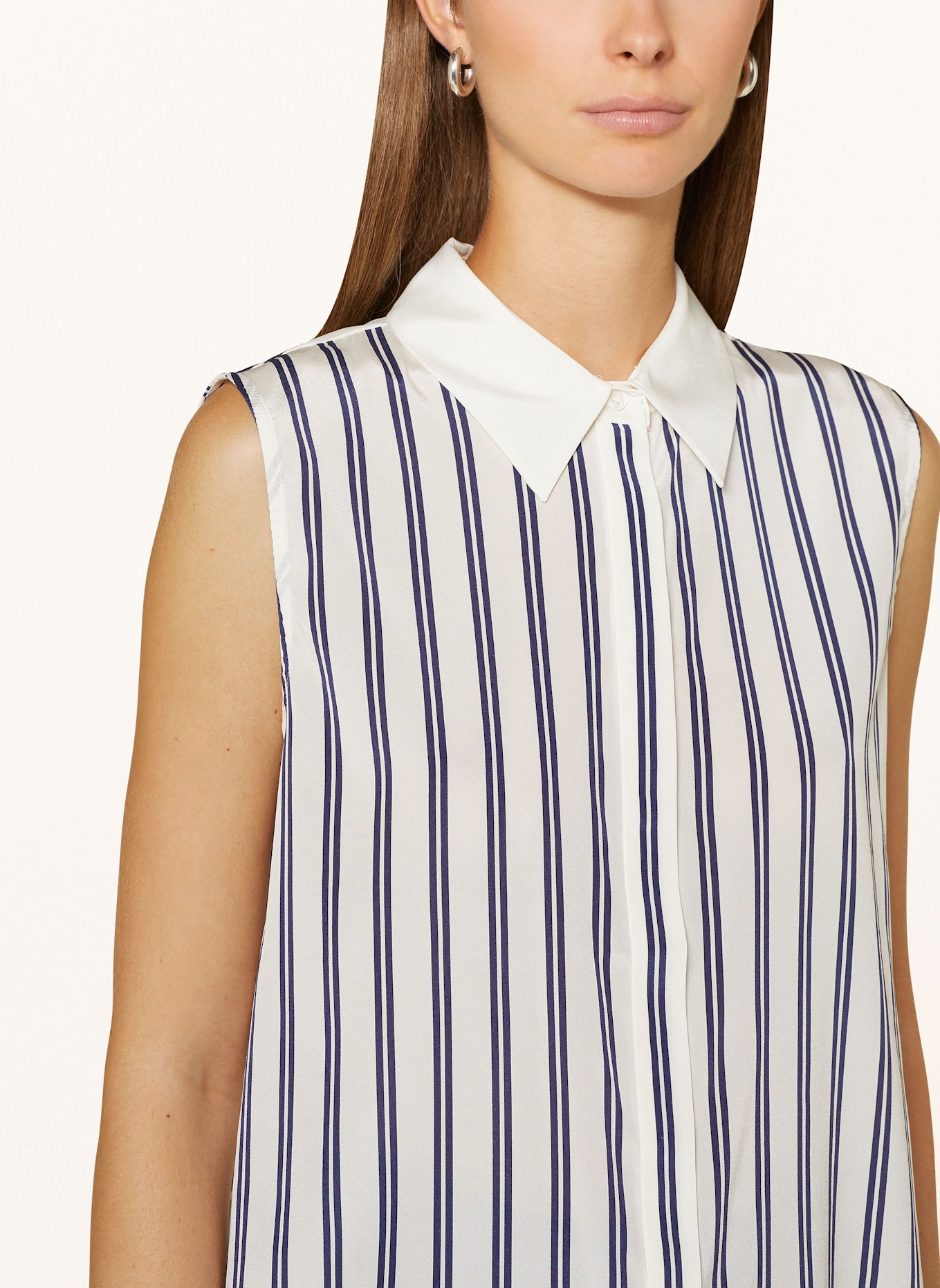 darling harbour Blusentop aus Seide: MARINE / OFFWHITE