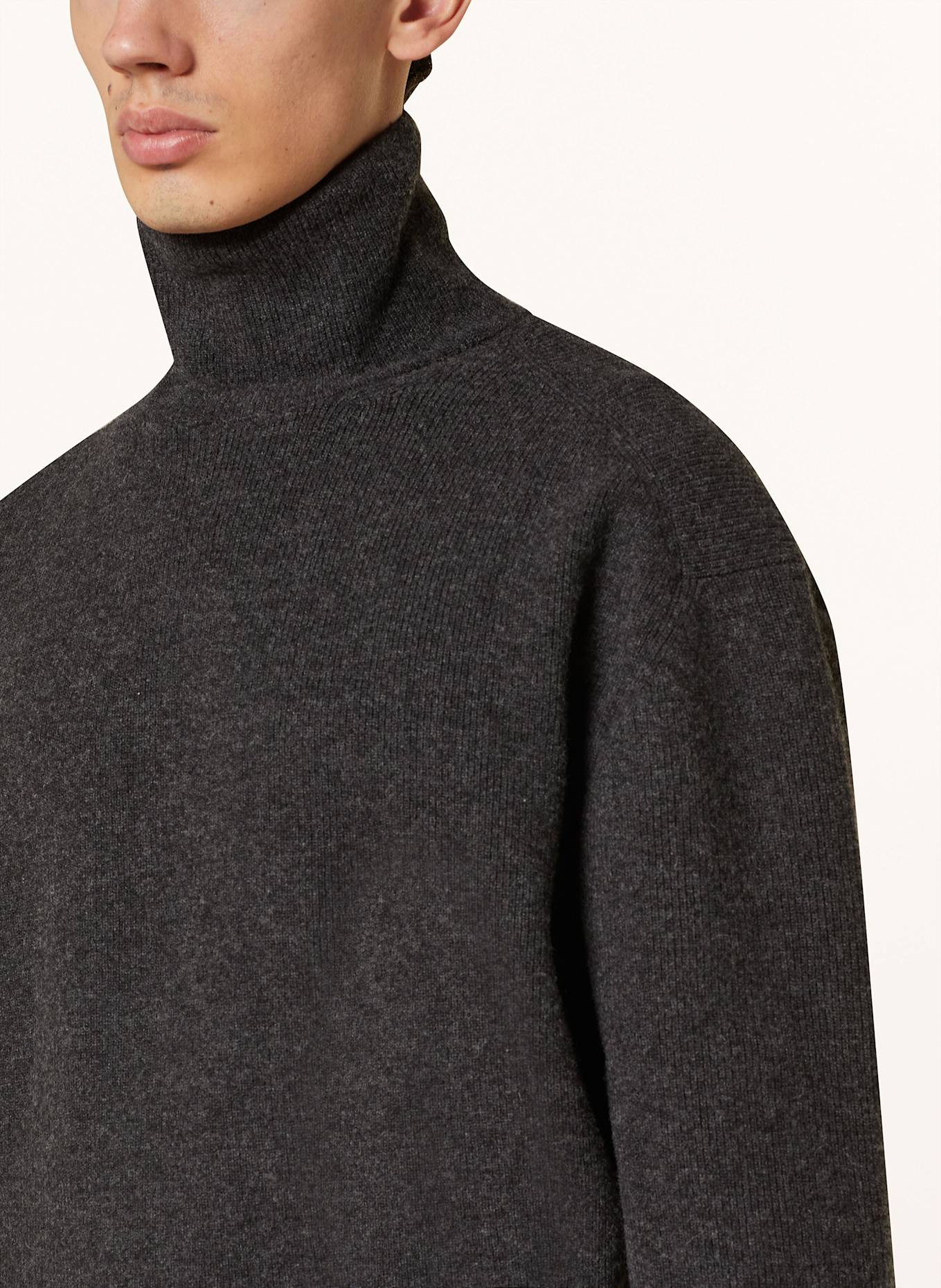 LEMAIRE Turtleneck sweater