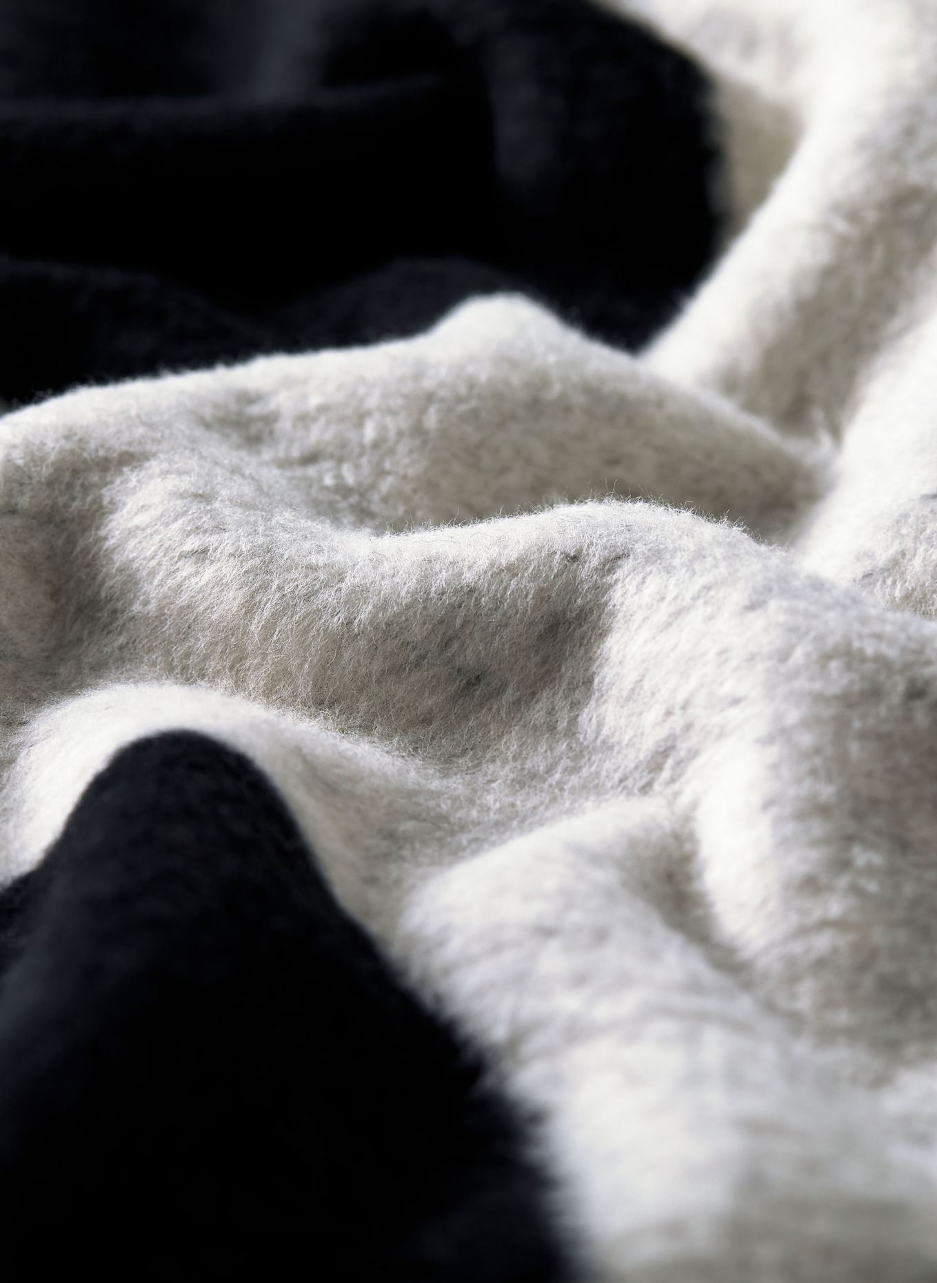 David Fussenegger Plaid SAVONA: BLANC / NOIR